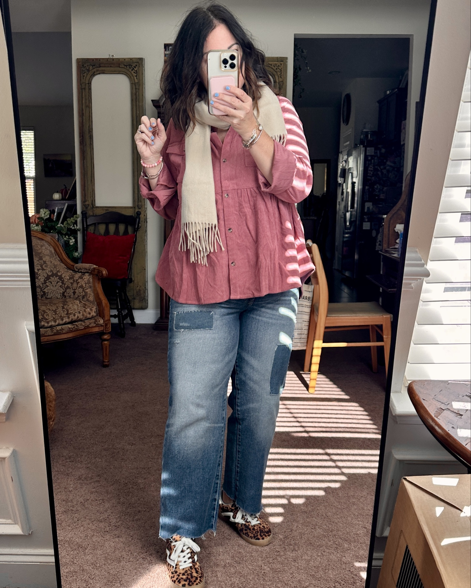 This corduroy shirt from Amazon is so great! 

#LTKFindsUnder50 #LTKOver40 #LTKMidsize