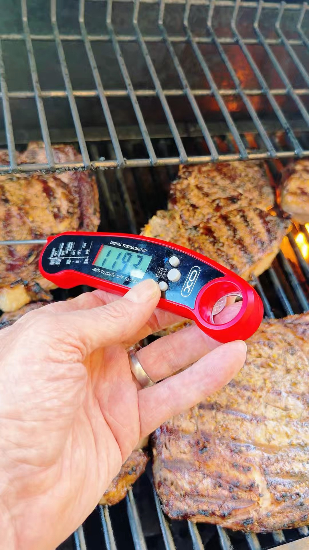 Unknown grill. Random hot spots. Perfect steaks every time thanks to this little game changer 🔥🥩 #KitchenGadgets #MothersDayCookout

#LTKgrwm #LTKfoodie #LTKstorytime
