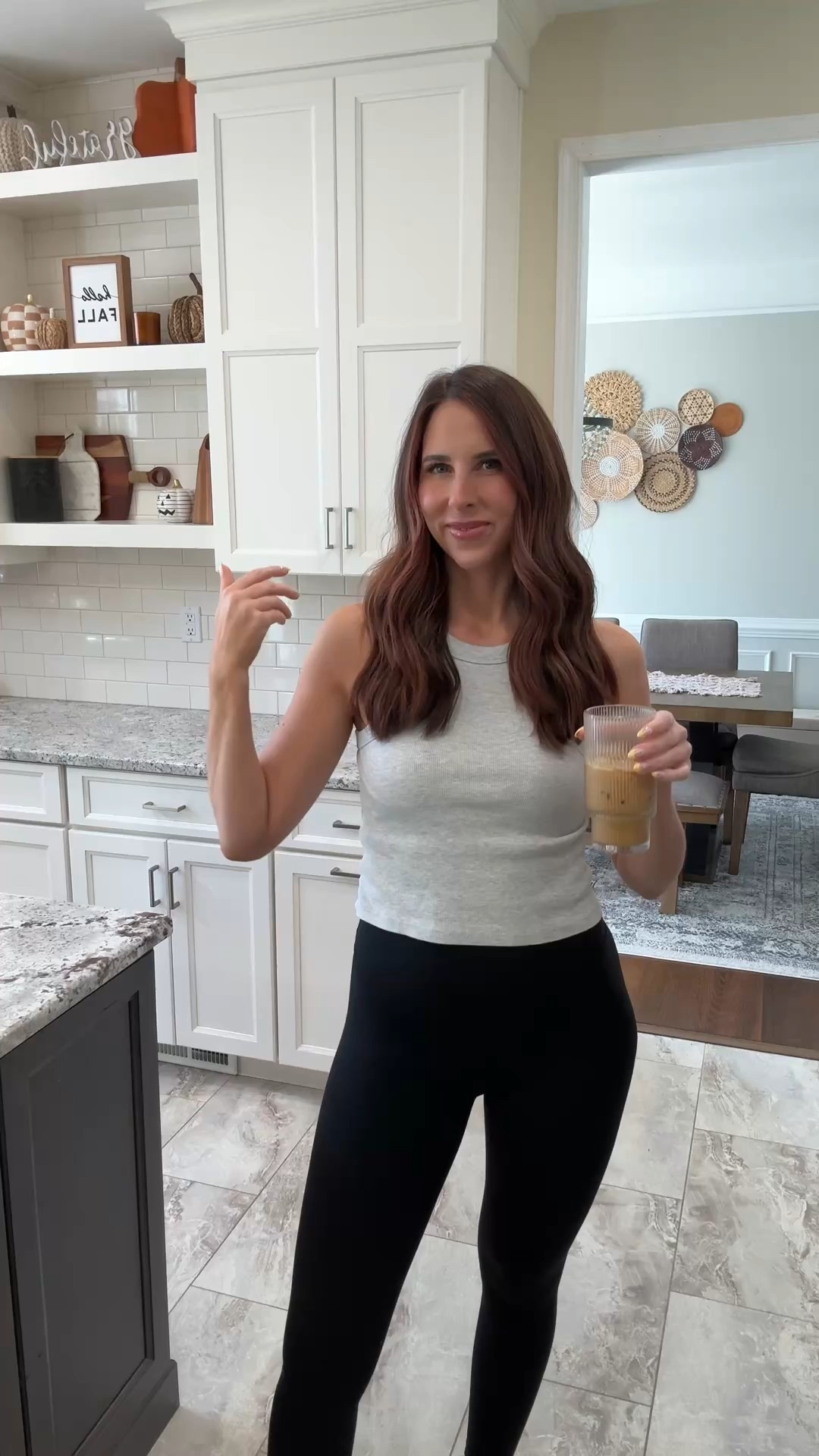 Legging outfit ideas :
Aerie snap sweatshirt runs a little big — I’d recommend to size down one size

#LTKTall #LTKStyleTip #LTKFindsUnder50