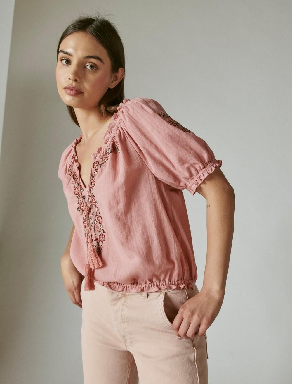 embroidered short sleeve peasant | Lucky Brand