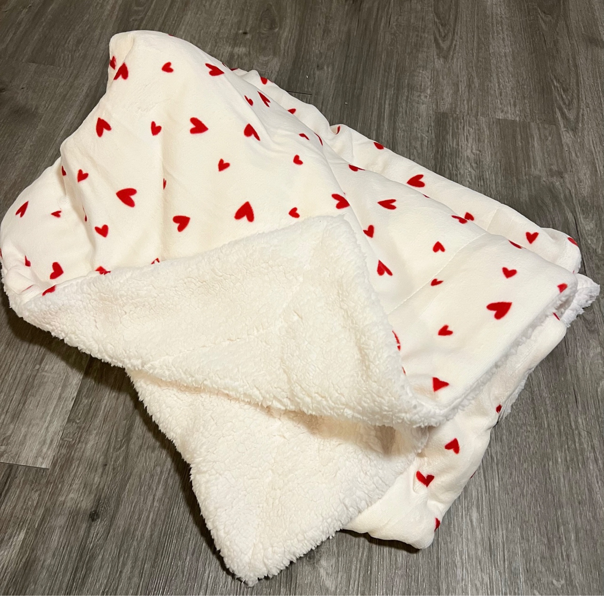 Super soft blanket by threshold ♥️

#LTKunder50 #LTKSeasonal #LTKhome