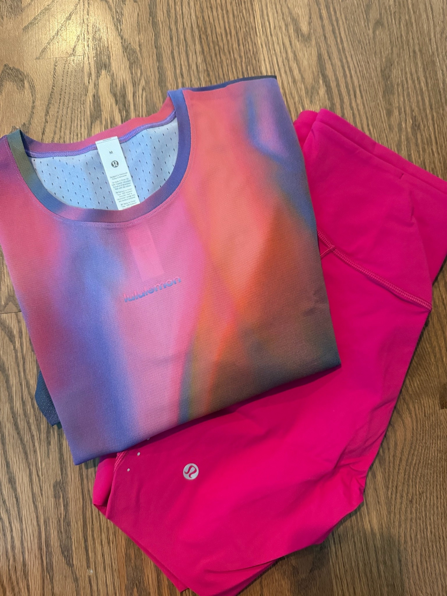 love the color combo

#LTKfitnessgoals #LTKootd #LTKmomlife