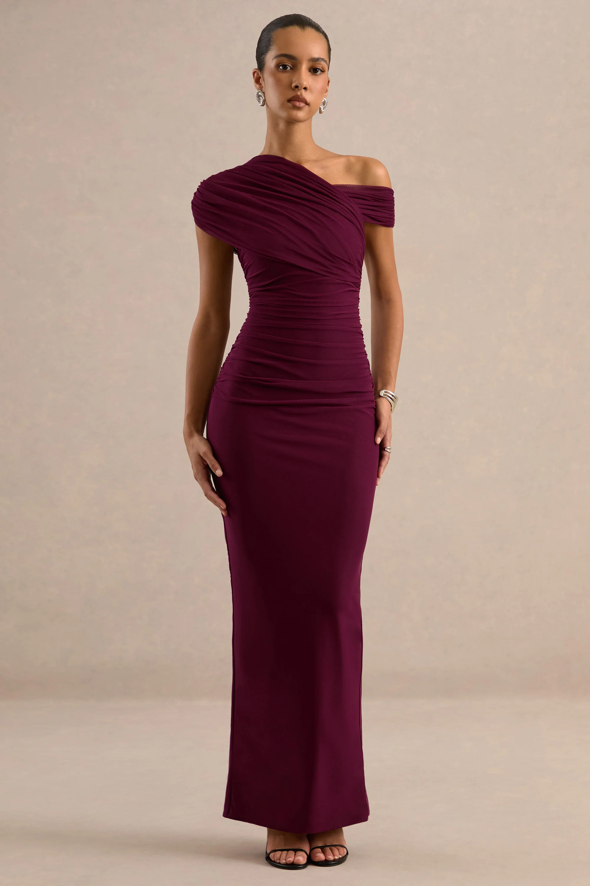 Crescentia | Burgundy Asymmetric-Neck Maxi Dress | Club L London