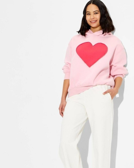 Cute valentine's day sweater tops for under $50. 

#LTKValentine #LTKMidsize
