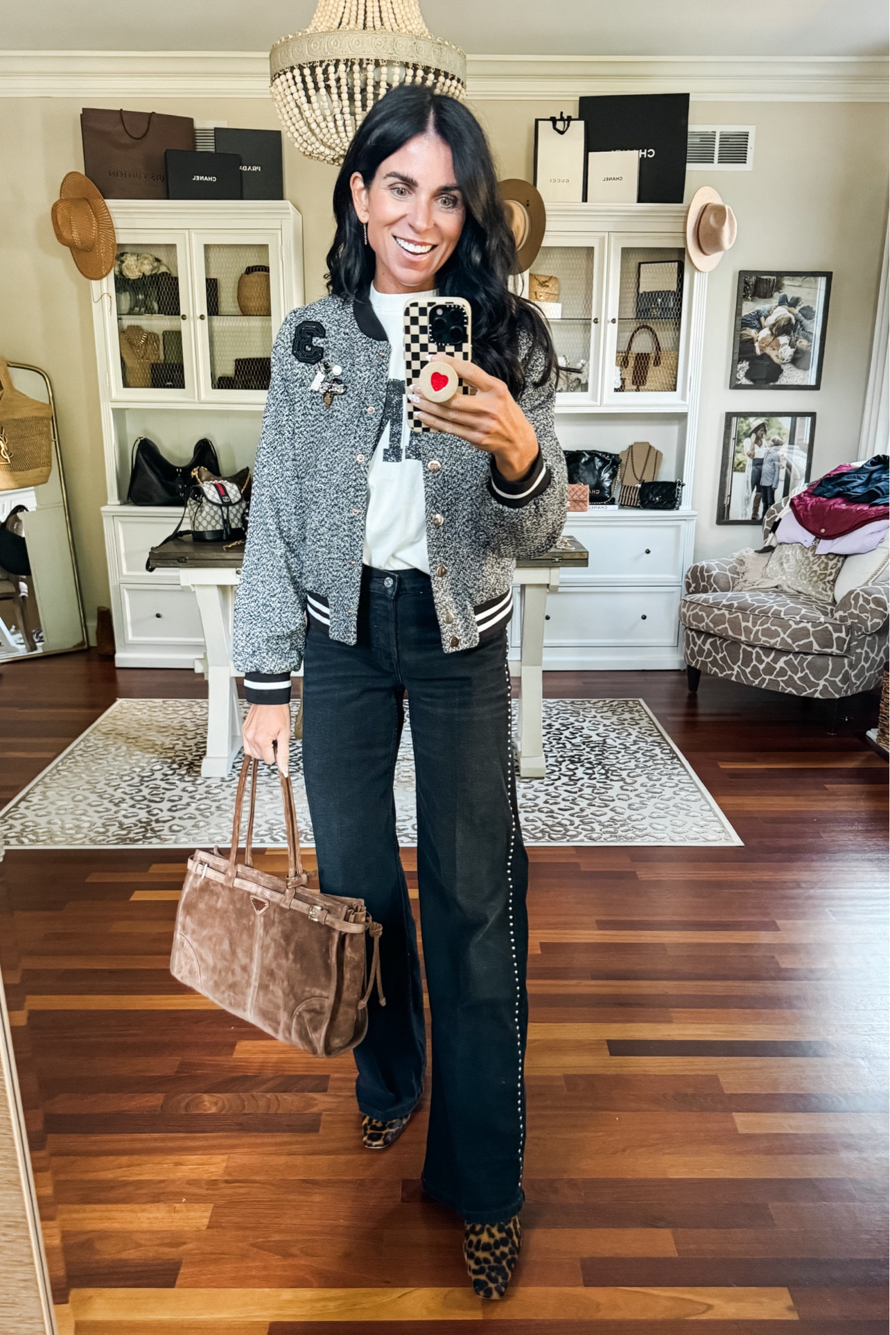 Small tee
24 denim
9.5 boots 
LTK con travel day 

#LTKCon #LTKNYFW #LTKStyleTip