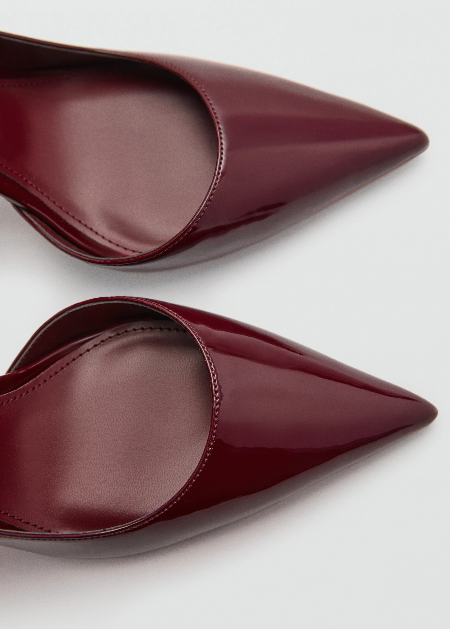 Asymmetrical heeled shoes - Woman | MANGO USA | MANGO (US)