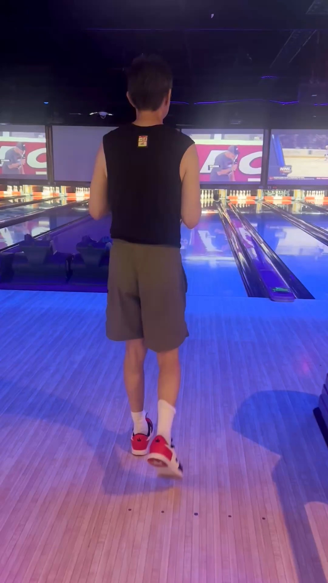 Strike energy. 🎳

#BowlingNight #BowlingStyle #DateNightStyle #WeekendStyle #CasualOutfit #AthleisureStyle #SneakerStyle #WeekendVibes #LTKStyleTip #LTKFinds

#LTKdayinmylife #LTKselfcare #LTKfitnessgoals