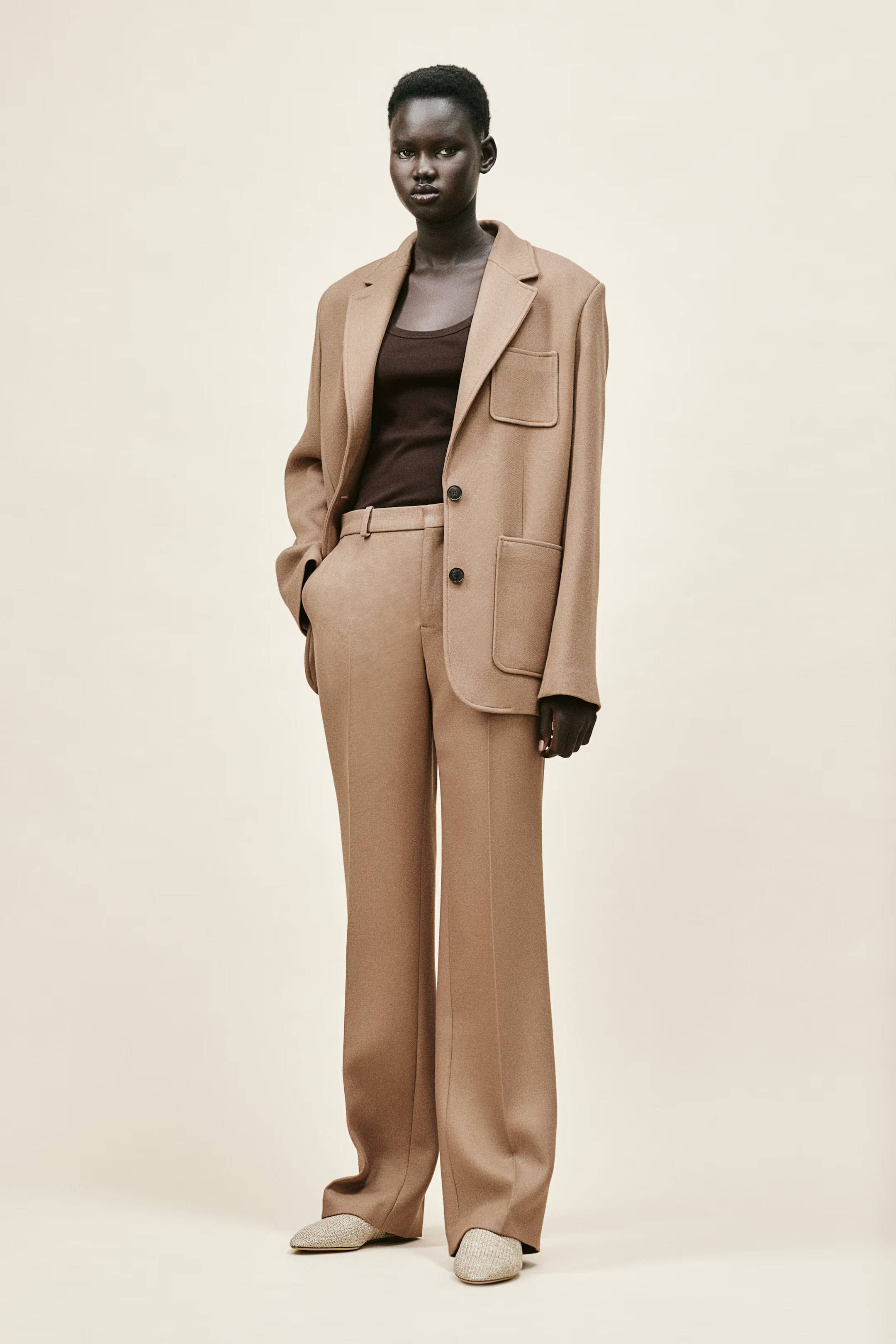 Wool-blend blazer | H&M (UK, MY, IN, SG, PH, TW, HK)