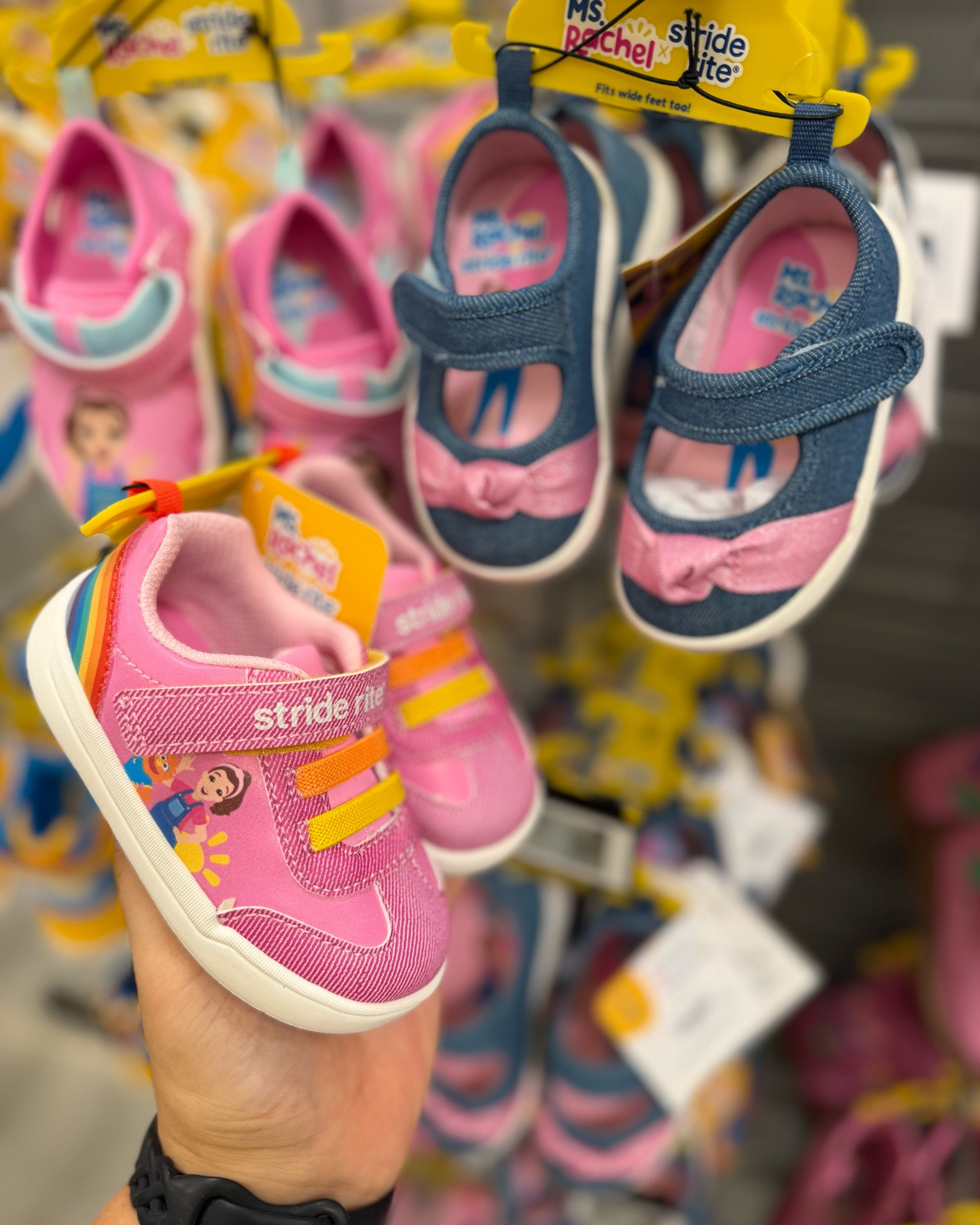 Stride rite adorable shoes for your little ones, perfect for there little feet! 👶🏻👟

Find them at Walmart , linking everything here✨🛍️

#LTKSeasonal #LTKmomlife #LTKBaby