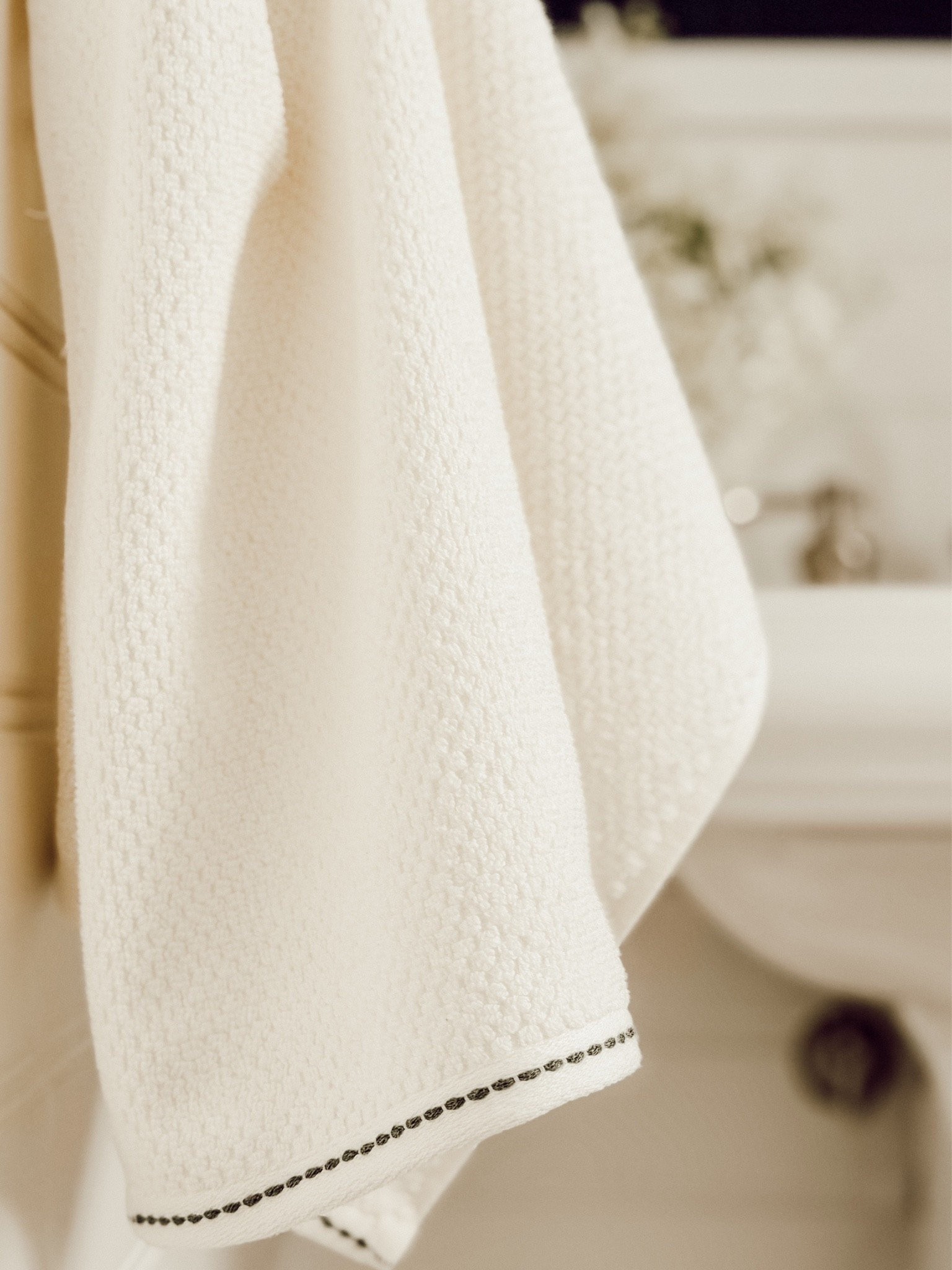 Check out that cozy texture.🤍

#LTKHome