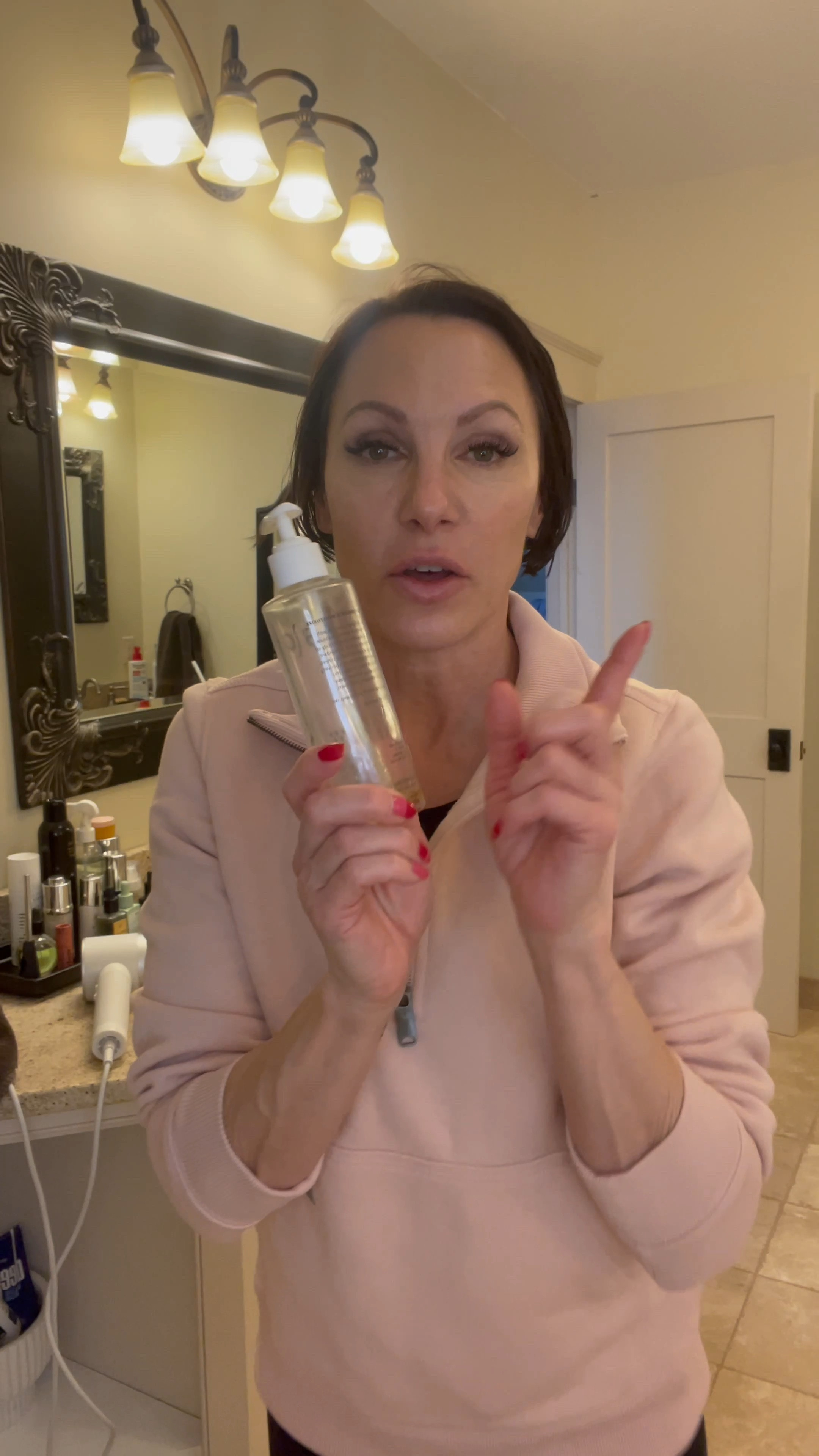 Still using this body oil after my daily showers… love!

#LTKbeauty #LTKstyletip #LTKunder50
