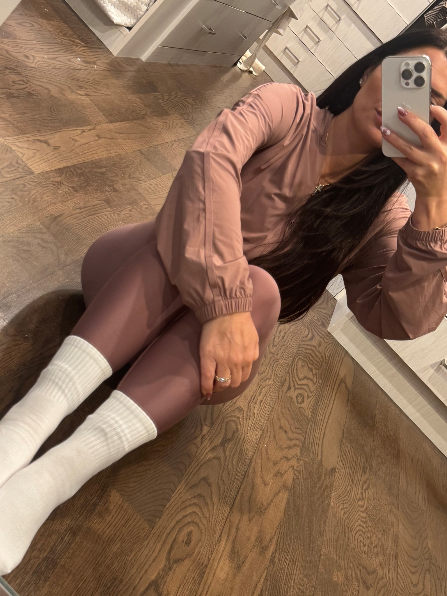 Best Pilates socks and leggings for my workout this morning ! 


#LTKValentine #LTKootd #LTKOver40