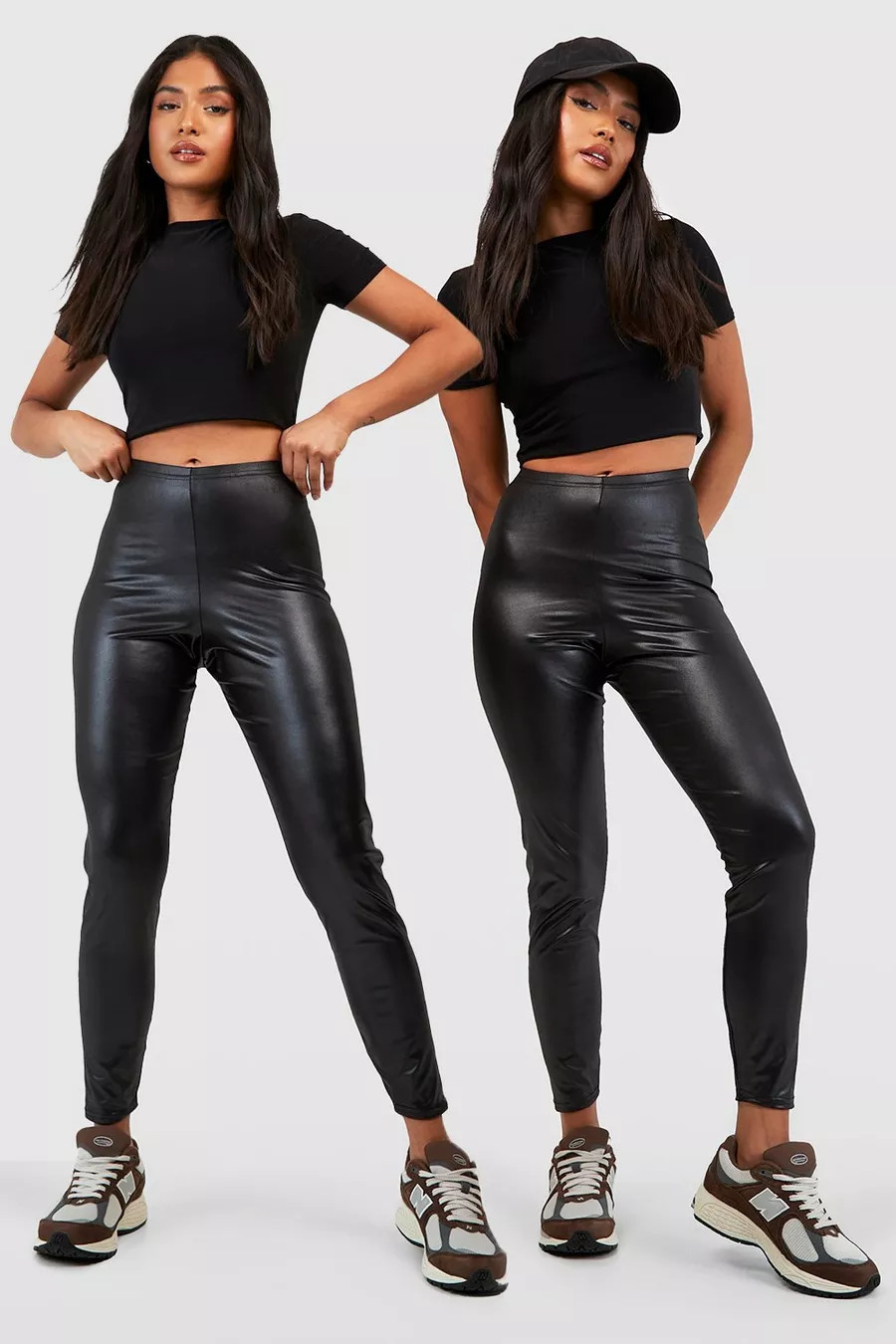 Pack de 2 leggings Petite efecto mojado | Boohoo.com (ES)