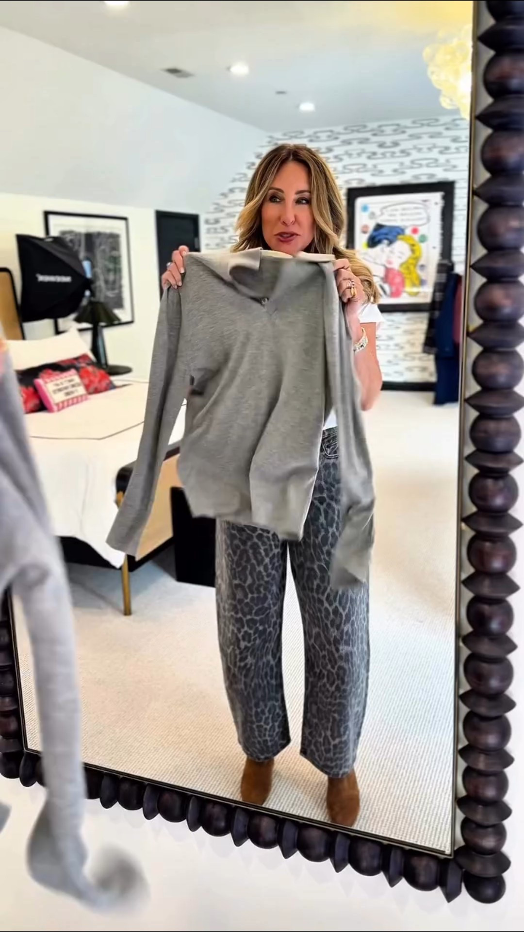 How to tie a sweater over your shoulders! Here’s a quick and easy tutorial. Let me know if this is helpful!



#LTKdayinmylife #LTKootd #LTKgrwm