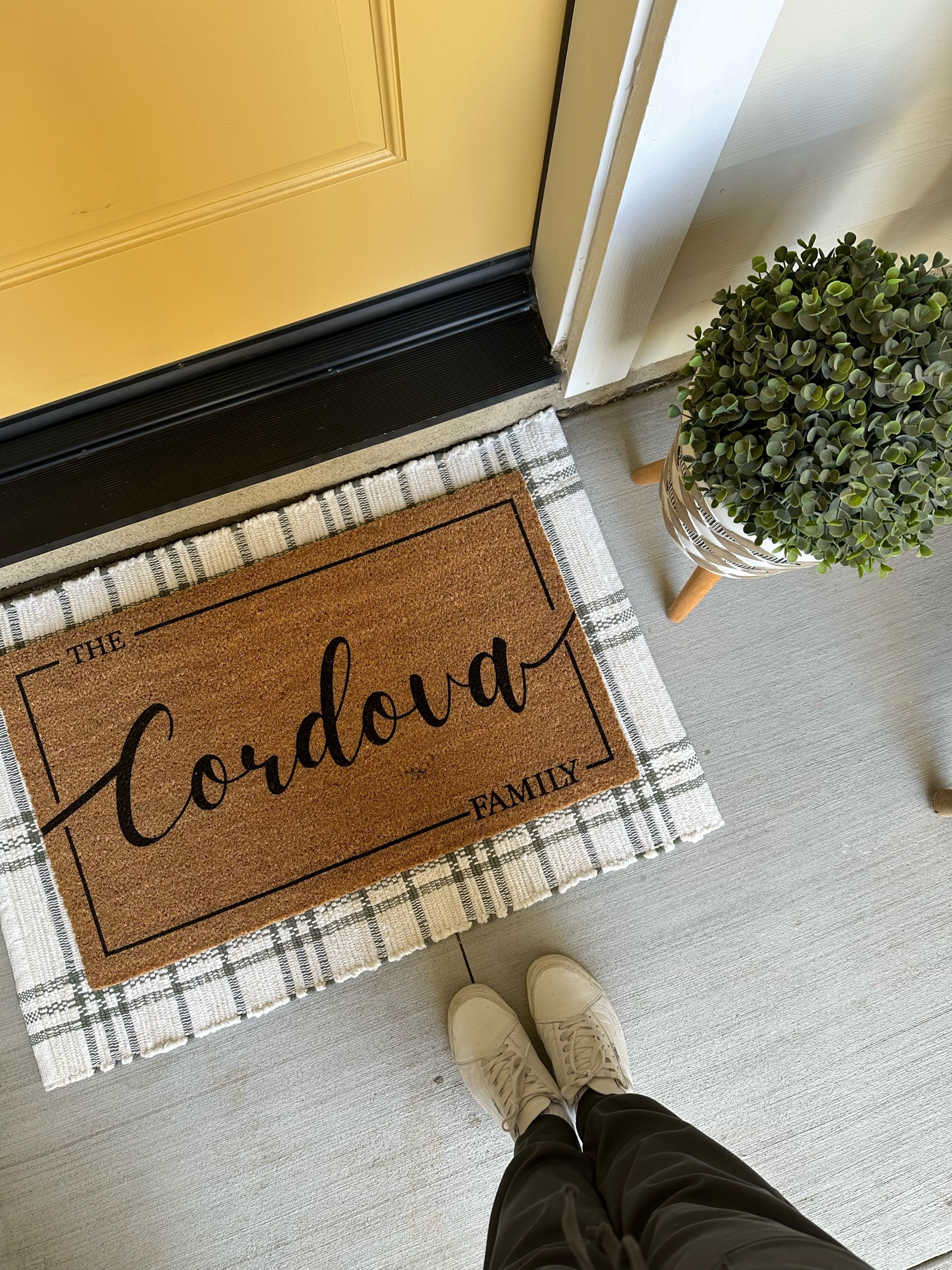 porch refresh 🏠




#LTKFamily #LTKFindsUnder50 #LTKHome