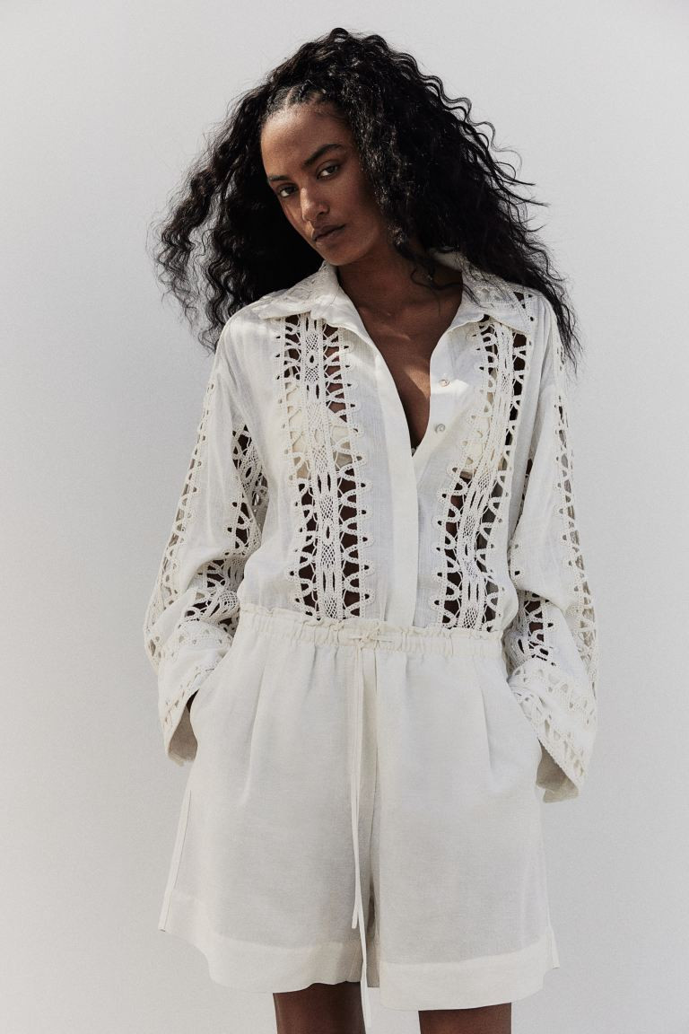 Linen-blend Pull-on Shorts - High waist - Short - White - Ladies | H&M US | H&M (US + CA)