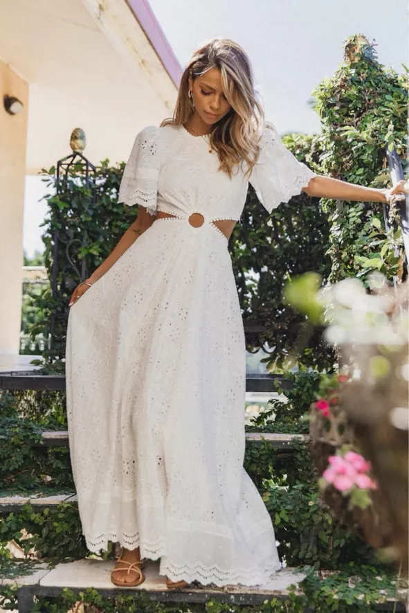 chic white dresses Hot Iridescent Sequin Prom with Split V Neck Sparkly Evening Gowns White / US8 Check in early and run the resort with this chic Wedtrend Women Chic Graduation Dress