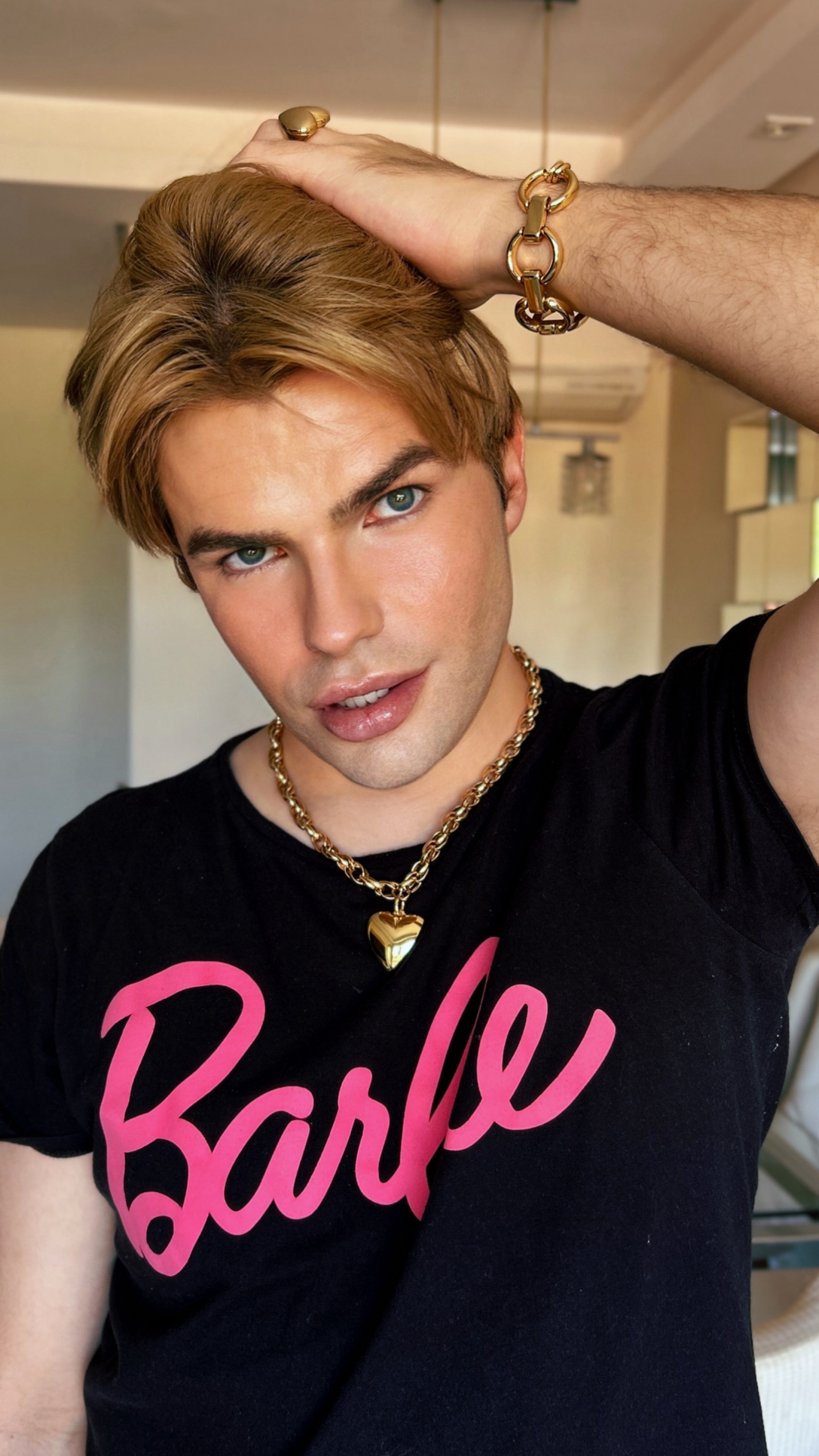 Natural Boy Makeup ✨

#LTKbrasil #LTKbeleza