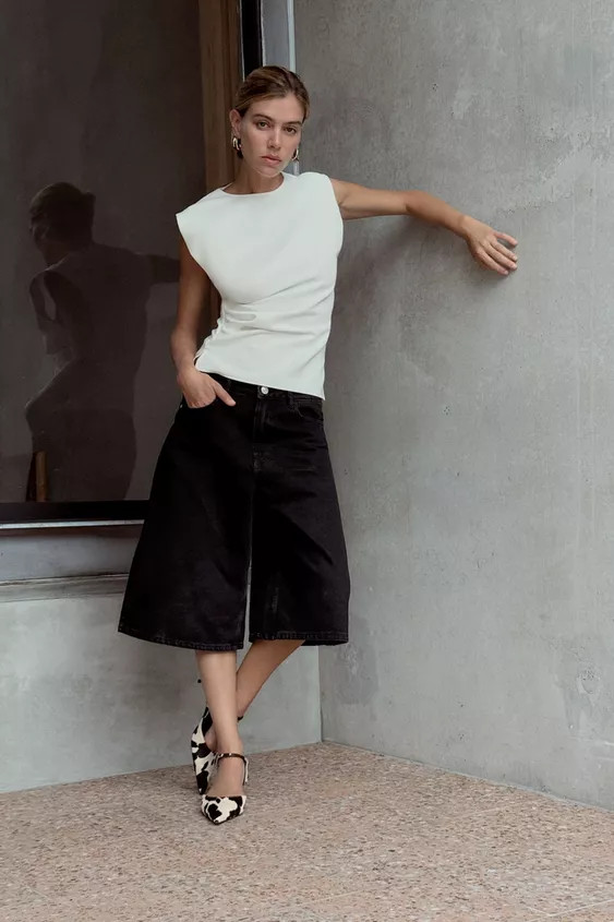PLEATED CREPE TOP | Zara US