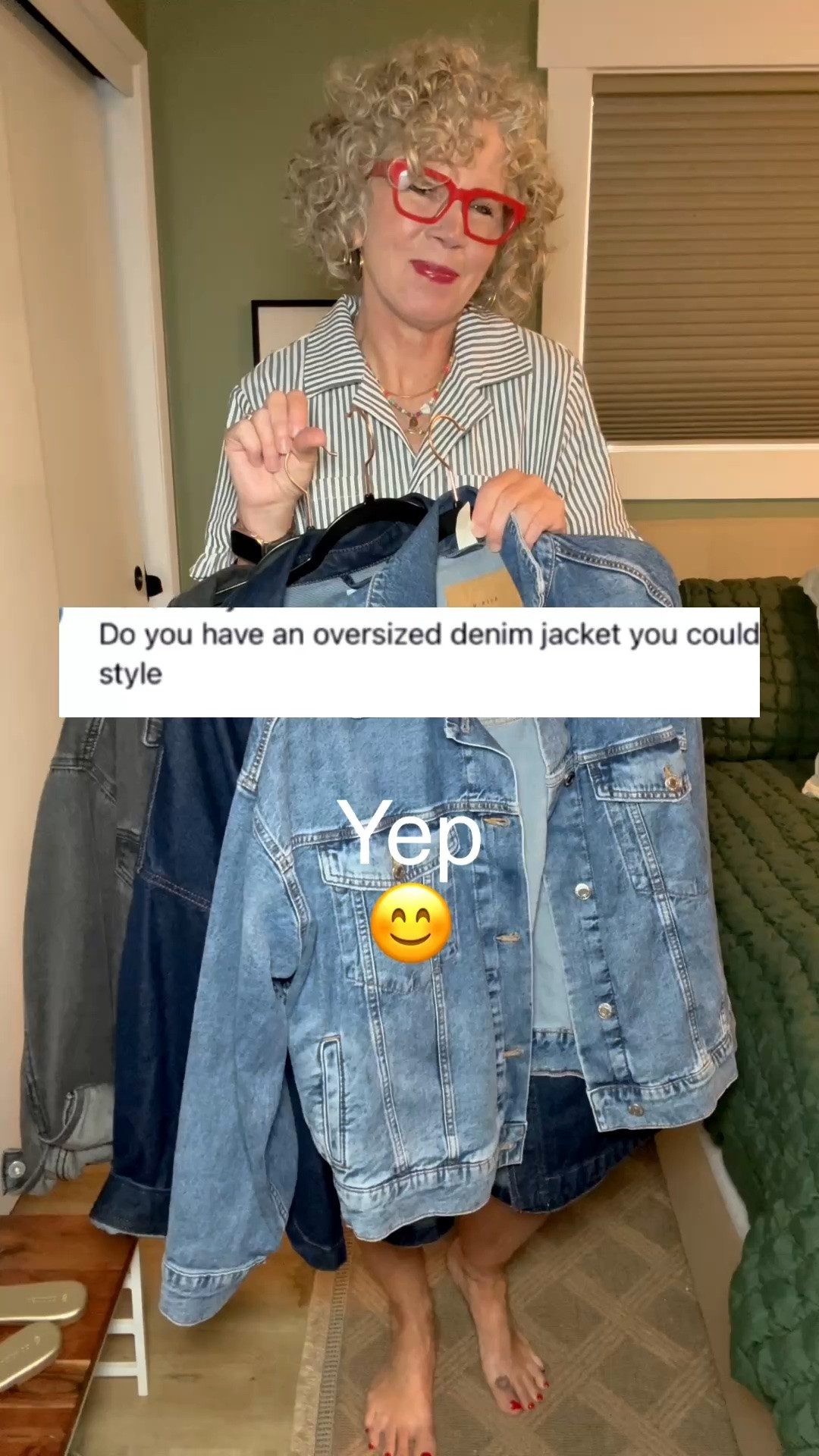 I had a request on how to style an oversized denim jacket. 💙
I linked what I could or a similar option