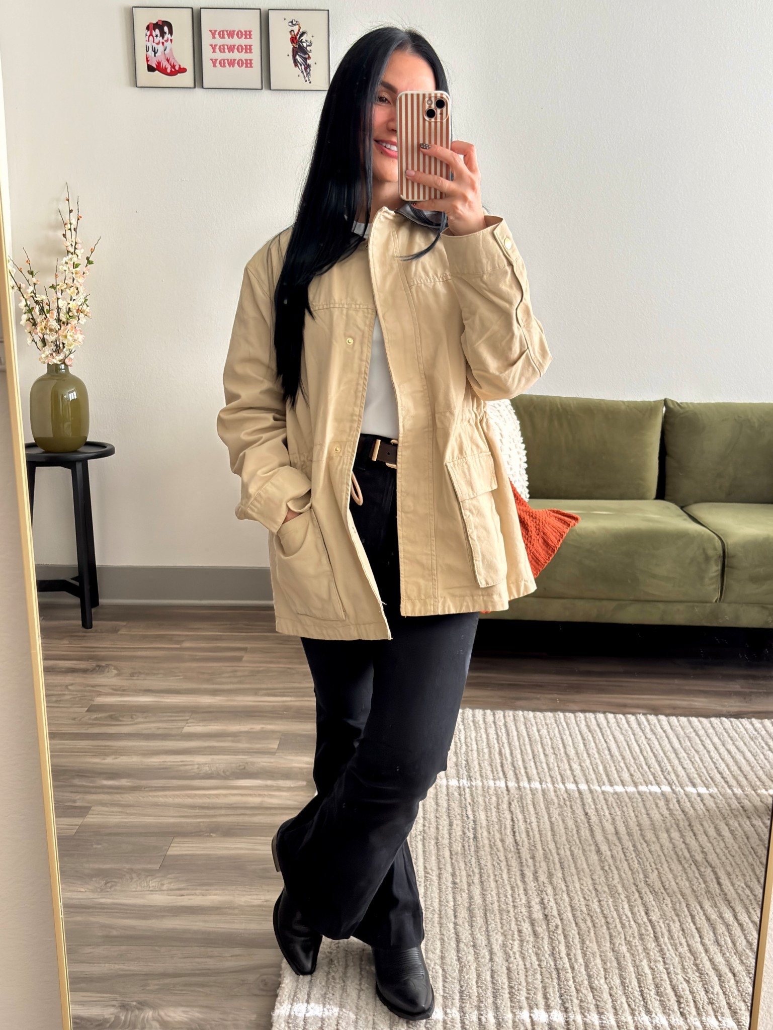 🤎 Western-casual fall vibes 🍂
Black flared pants outfit 🖤 • Oversized barn jacket outfit 🤎 • Beige canvas jacket look 🤍 • Brown belt outfit 🤎 • White tee outfit 🤍 • Black cowboy boots outfit 👢 • Neutral fall teacher outfit ✨ • Everyday chic style ☕️ • LTK fall fashion finds • Neutral & brown outfit aesthetic 🤎🤍🖤

#LTKootd #LTKSeasonal #LTKU