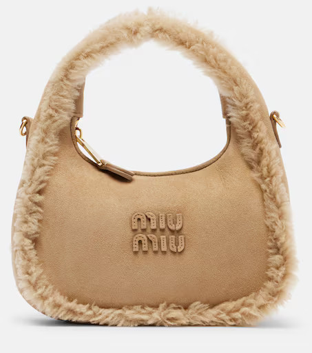 Wander shearling-lined suede shoulder bag | Mytheresa (UK)