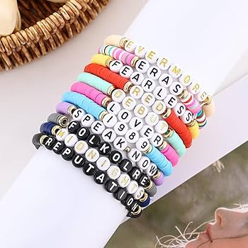 HONGKEIE Friendship Bracelet Lover Reputation 1989 Speak Now Fearless Eras Tour Bracelet Taylor A... | Amazon (US)