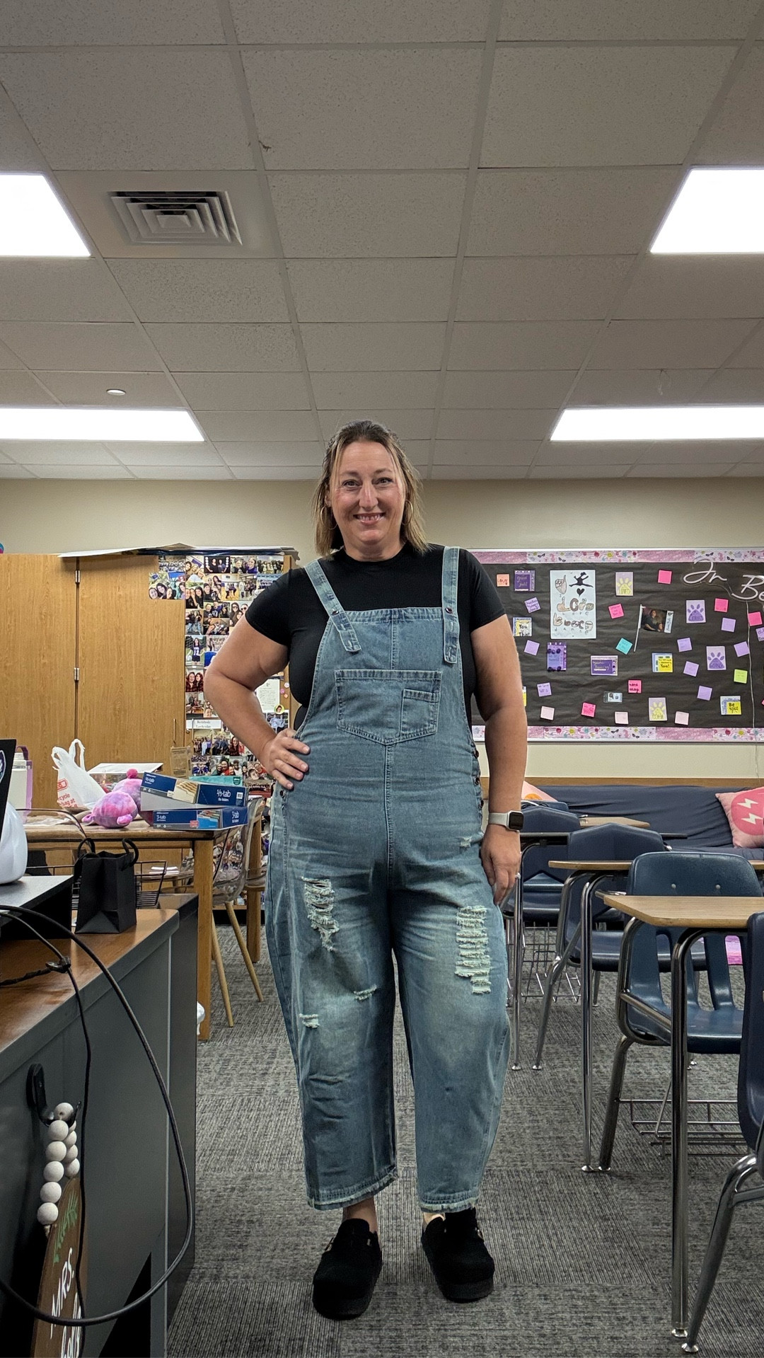 Living MYBEST 90’s life in this outfit!  Overalls XXL (size up if you want a baggy look) 
T-shirt XL (fits like a body suit, can size up if you don’t want that tighter feeling)  


#LTKShoeCrush #LTKOver40 #LTKPlusSize