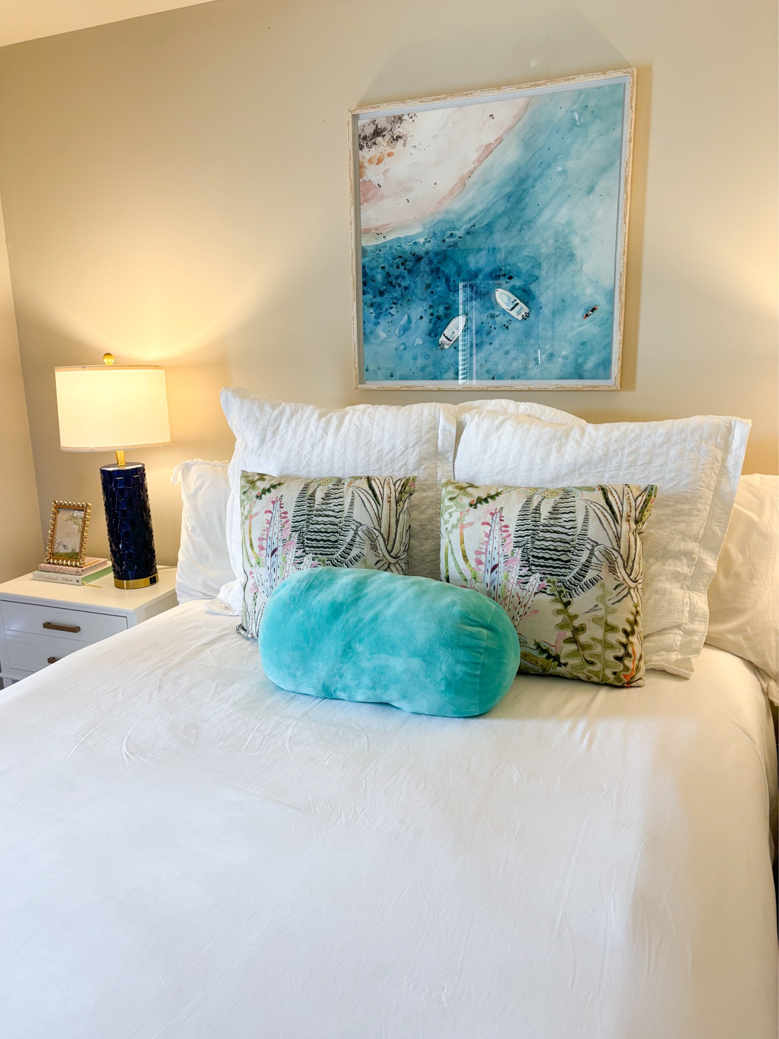 Home 🩵🩵

#LTKstyletip #LTKhome #LTKfindsunder100