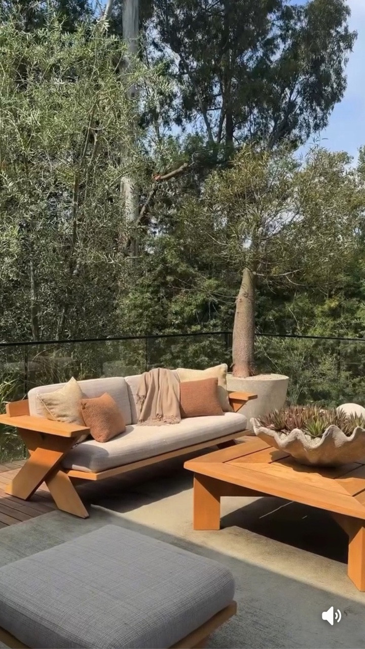 Resharing this post from last year — our outdoor home decor. Still in love with my morning coffee spot!

#LTKdayinmylife #LTKHome #LTKSeasonal