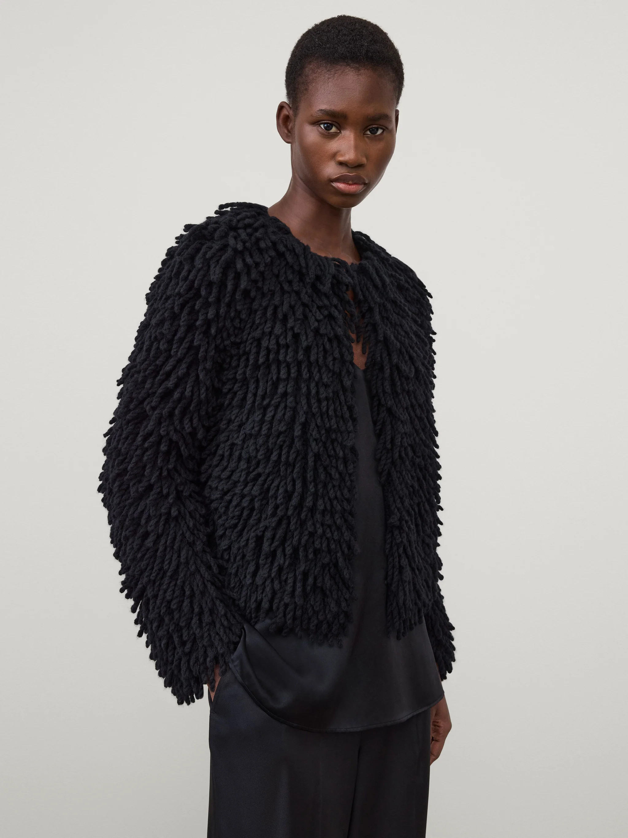 The Bon Cardigan 
    1 680 USD | LISA YANG