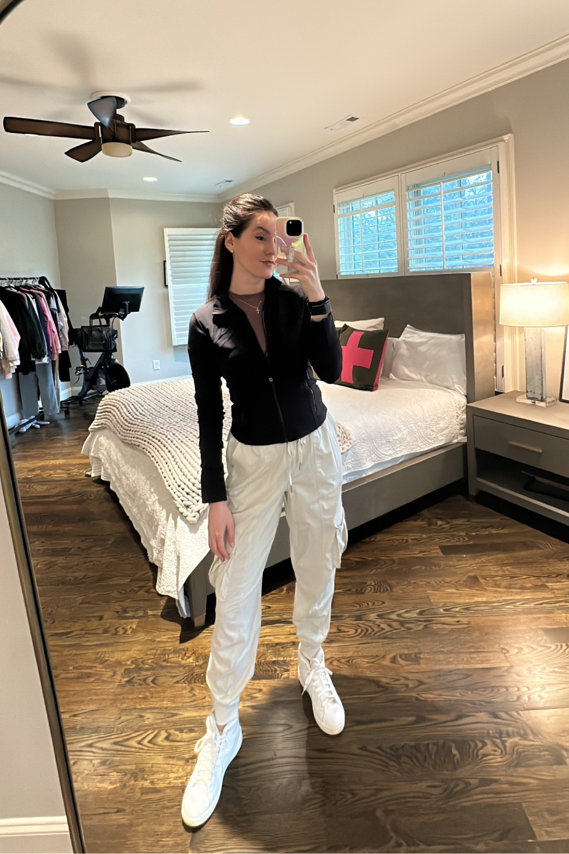 Lululemon define nulu jacket size 8
Amazon top size M
Lululemon dance studio jogger size S
Nike court royale 
Teleties claw clip

Athleisure, comfy outfit 

#LTKfitness