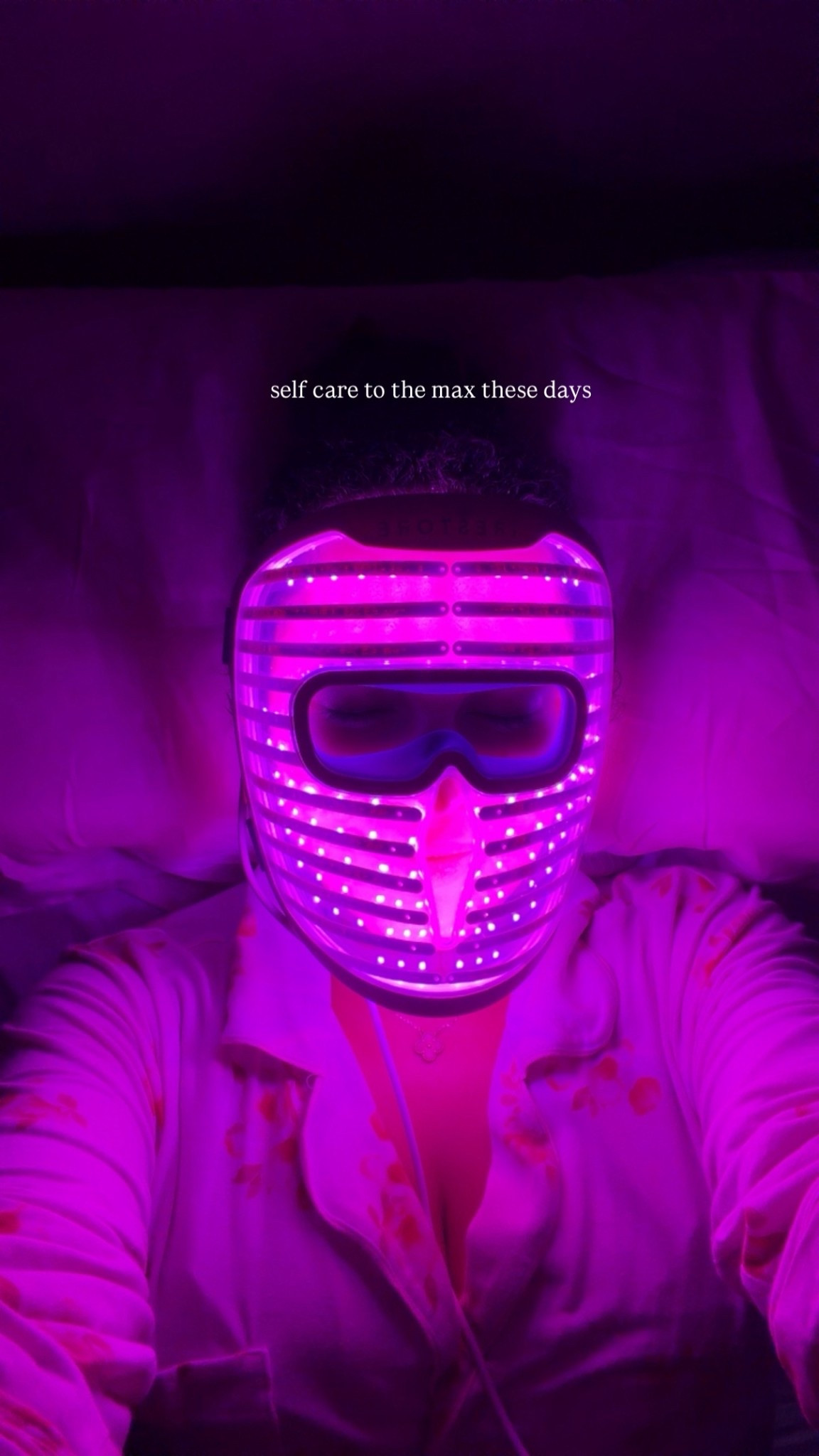 my current favorite LED light therapy mask! I’ve been breaking out a lot lately since the new workout routine and I totally stopped doing my light therapy but now I am back at it! 