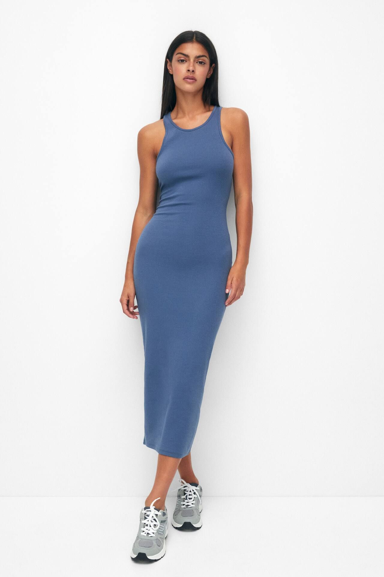 Fitted sleeve midi dress | PULL and BEAR UK