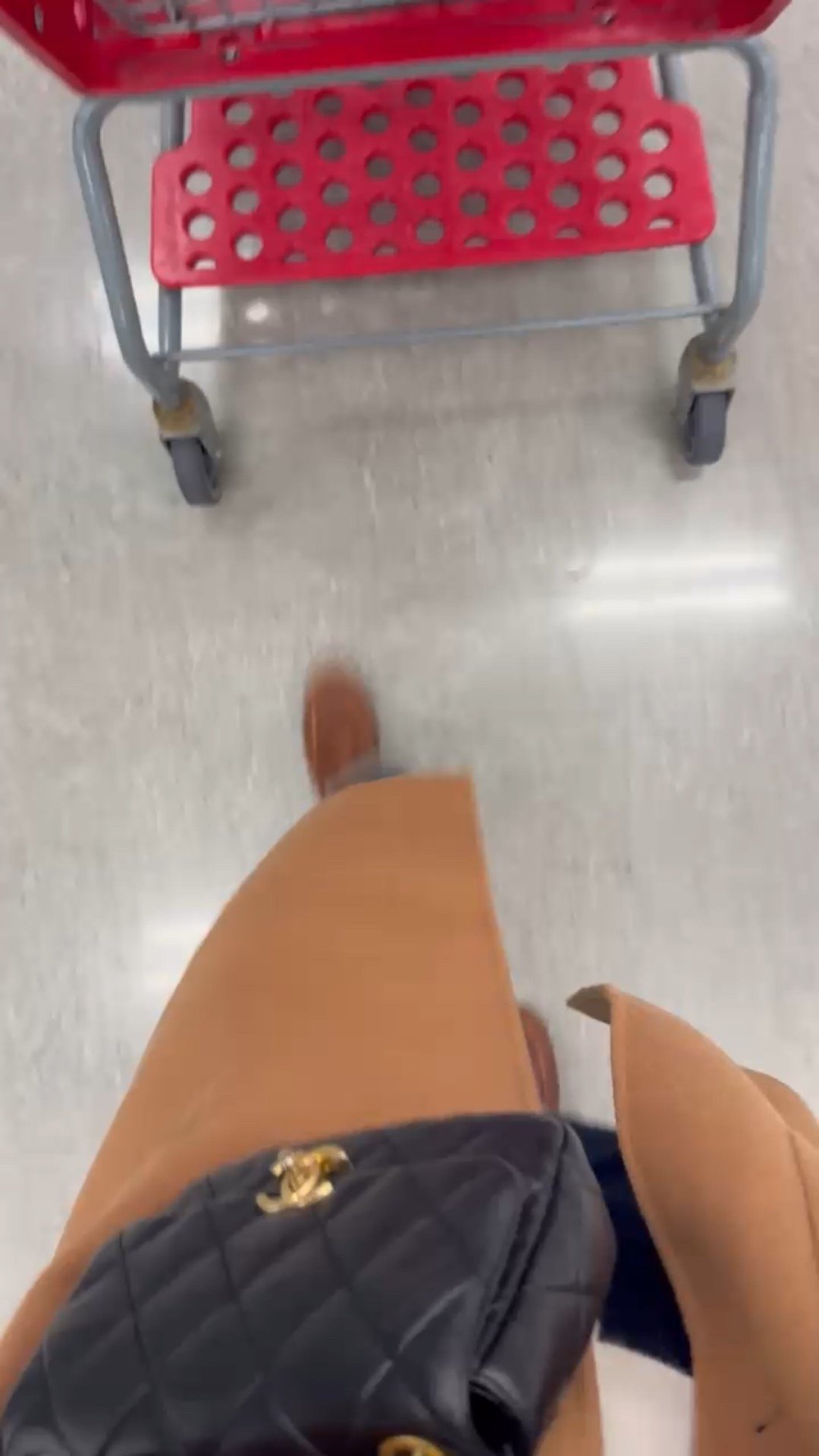 How I’m styling loafers lately… they’re so comfortable and bring a polished touch to a casual pair of jeans and sweater

#LTKootd #LTKmomlife #LTKSeasonal