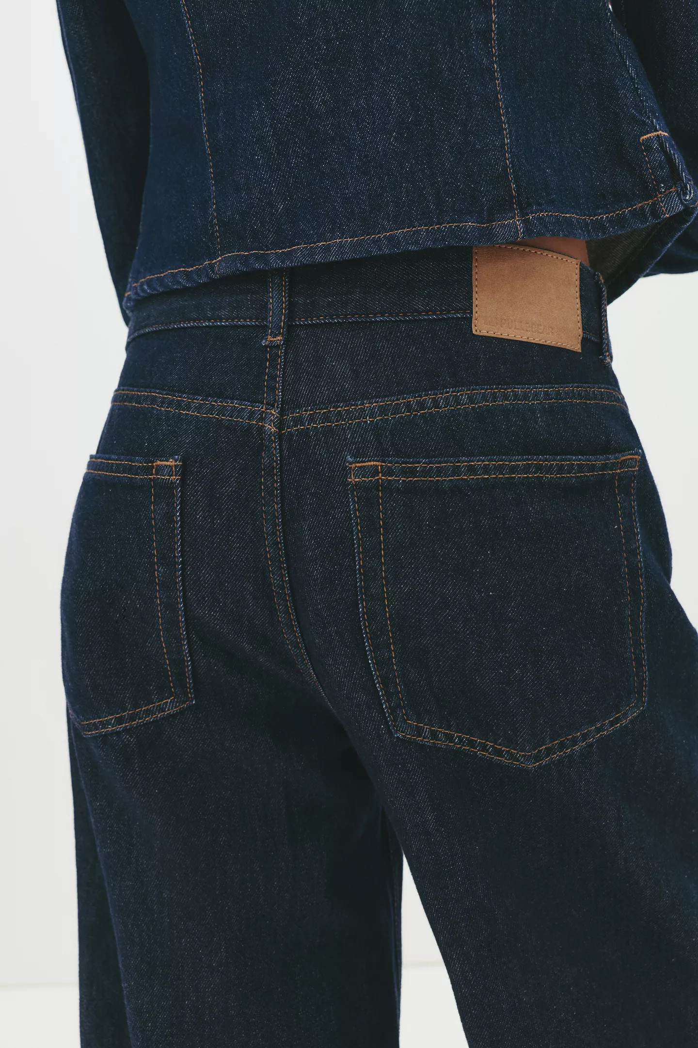 Low-rise loose jeans | PULL and BEAR UK