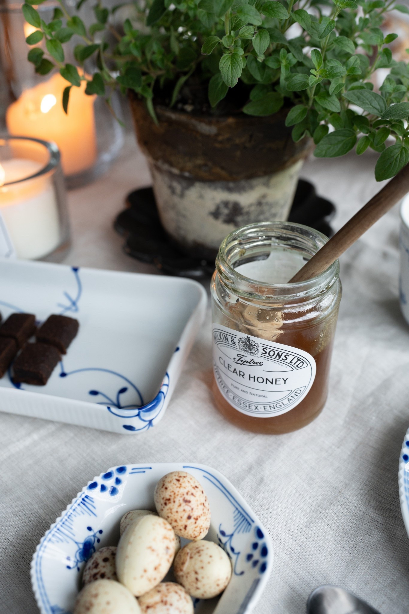 It’s crazy how excited I can get over honey! This is my absolute favorite!

#LTKmomlife #LTKHome #LTKSeasonal