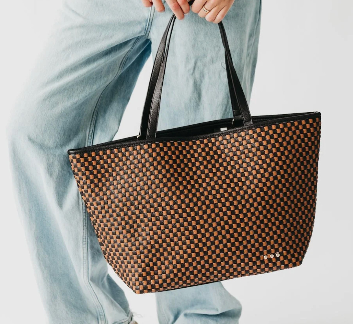 Is my favorite passenger princess it consist of so many different organizational pockets inside like it on either side of the bag thinking why it has two I calm Alani holders as a laptop holder it has sunglass holder and like a little bit more compartments, you guys will love the versatility of this bag how much you use this bag it will literally sit on your front seat

#LTKdayinmylife #LTKgrwm #LTKootd