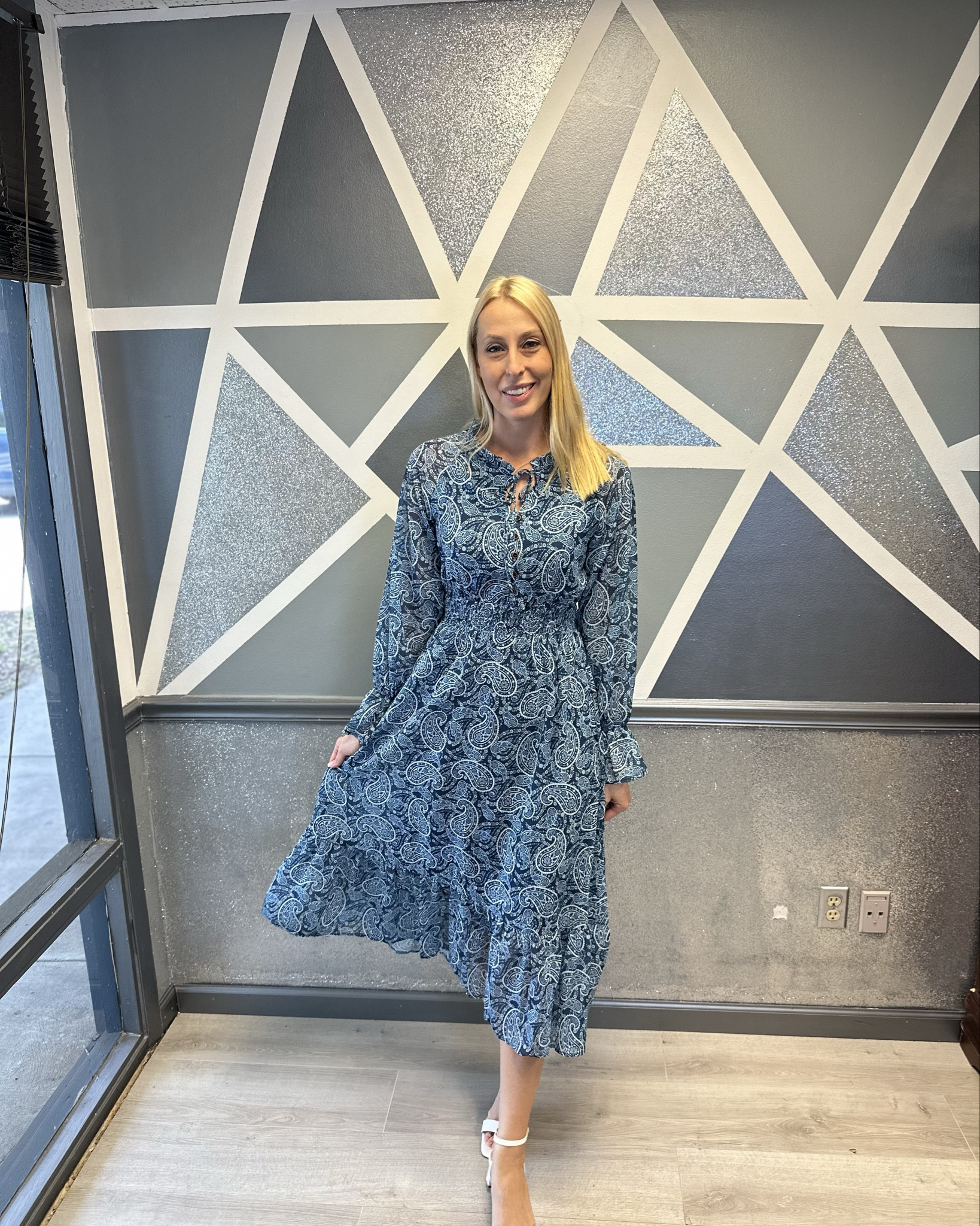 Blue paisley fall dress 
💙 this dress is so pretty and a great option for church, brunch and family pictures
💙 it does have some stretch and has several prints
💙wearing small in it, fits true to size and I am 5’10”

#LTKStyleTip #LTKFindsUnder50 #LTKFindsUnder100