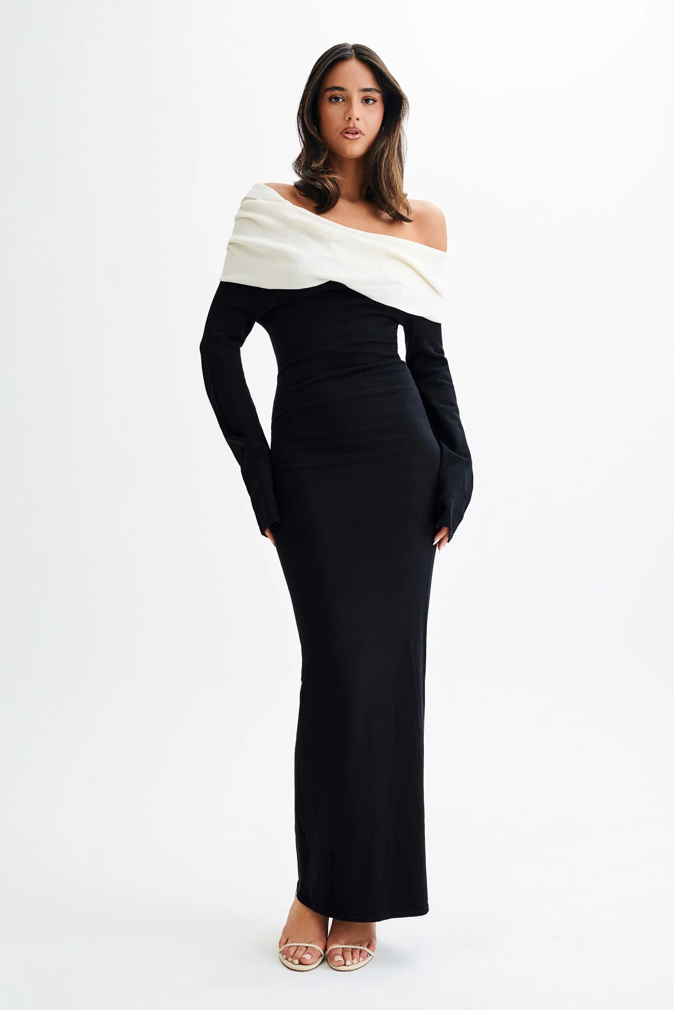 Yoko Contrast Knit Maxi Dress - Black/White | MESHKI US
