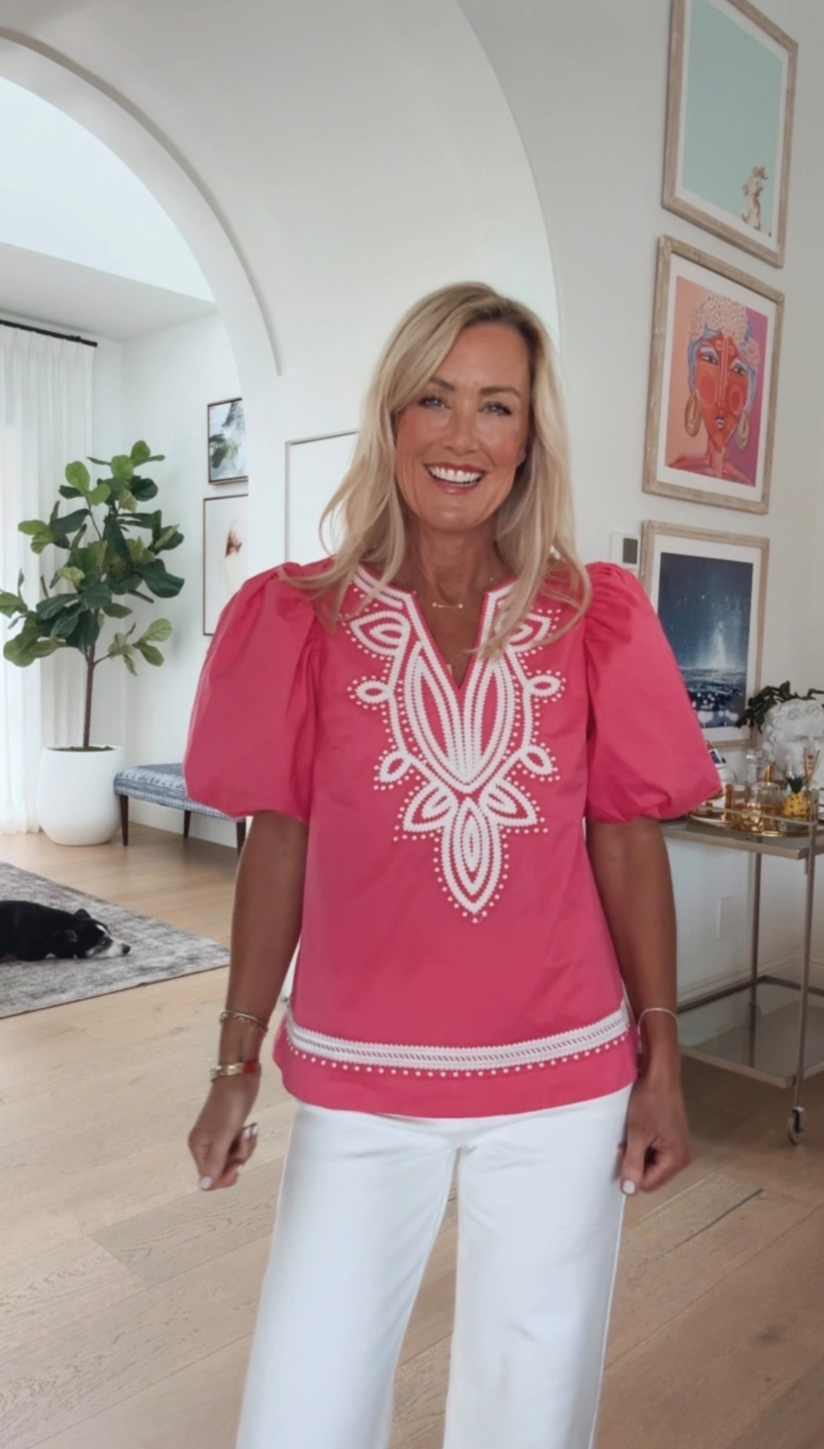 Loving this new Avara drop!

Top: XS
Jeans: 25 (size down)

#LTKSeasonal #LTKootd #LTKgrwm