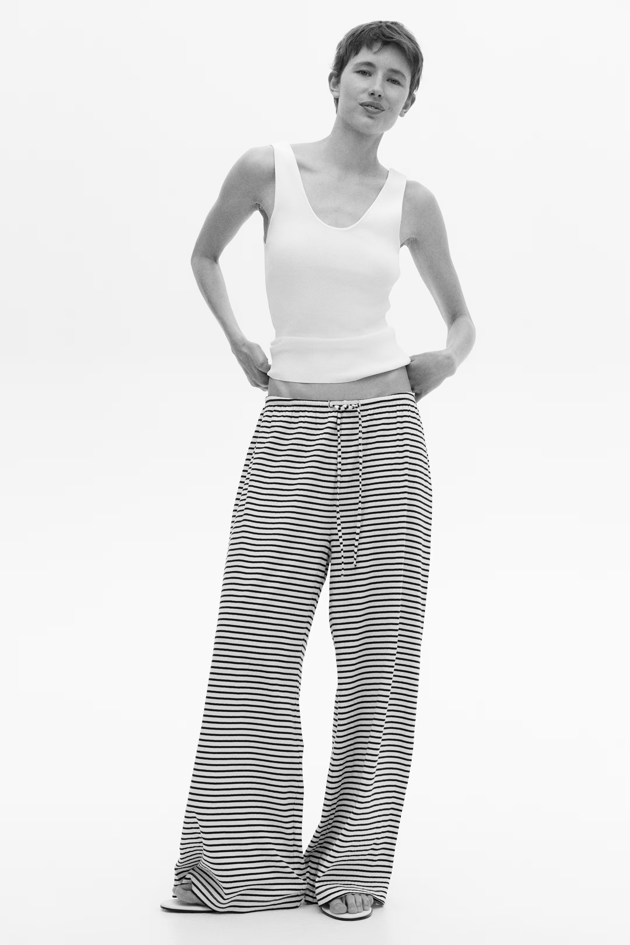 Ribbed Drawstring Pants | H&M (US + CA)