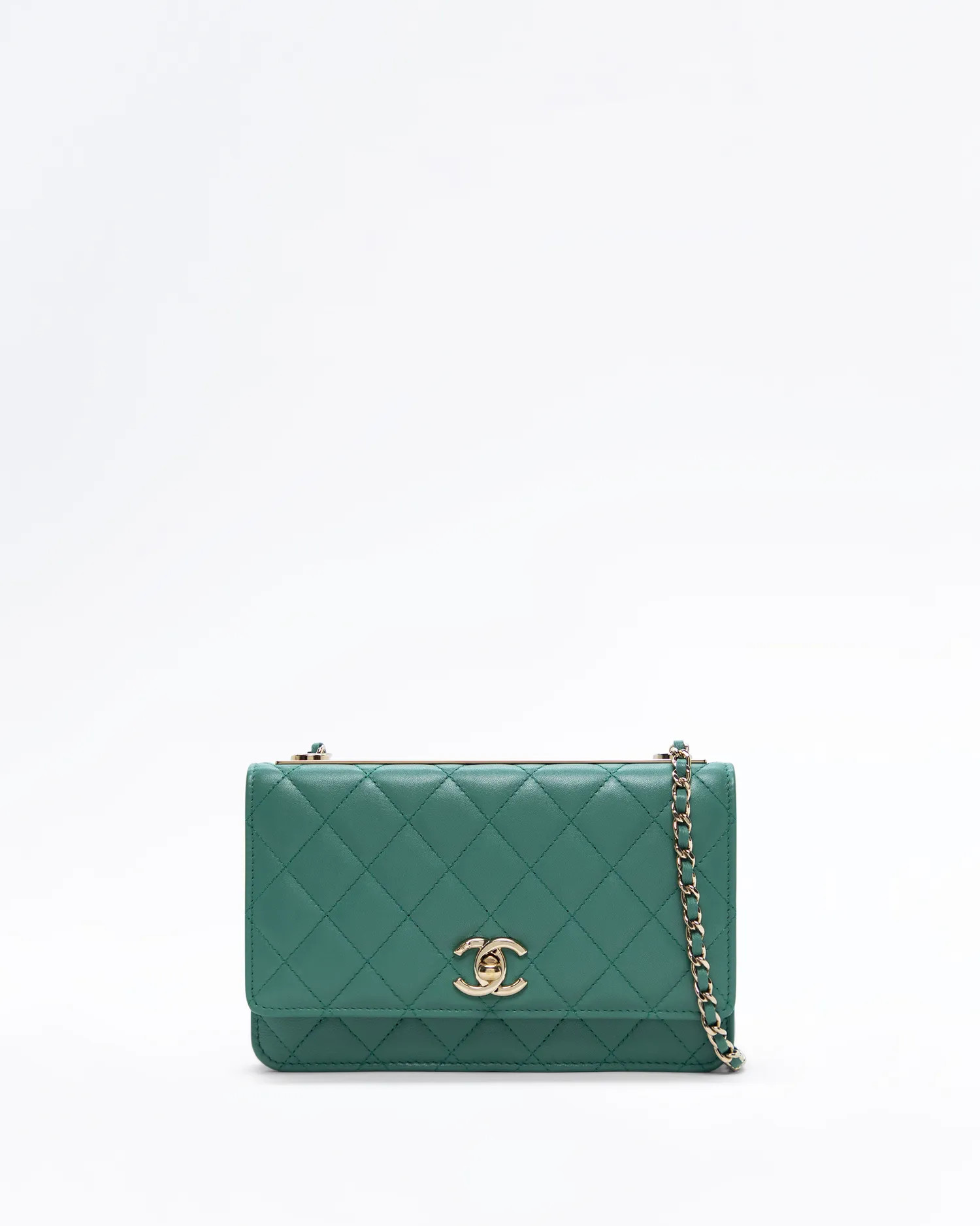 Lambskin Quilted Trendy Wallet on a Chain | Vivrelle