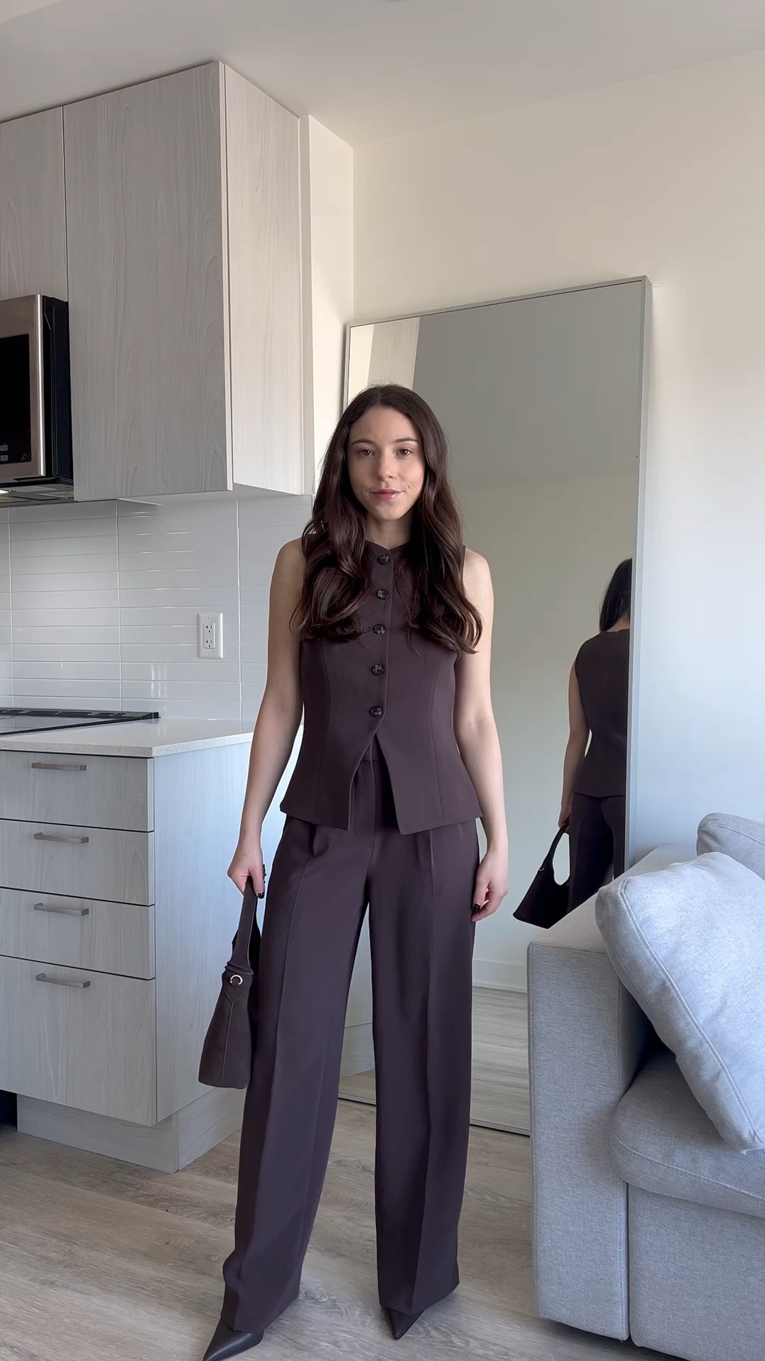 Petite-friendly monochrome outfit 🍂🤎 

This outfit is perfect for work. I love monochrome outfits for petites because it creates one long uninterrupted line which makes you look taller. The pants come in 3 different lengths, I got them in short. I’m 4’11 so if you’re taller than 5’1 they would probably be the perfect length without needing heels. If I wanted to wear flats with them, I would need to hem them. 

Sizing:
Vest - XXS 
Pants - 00 short 

#LTKcanada #LTKpetite #LTKworkwear