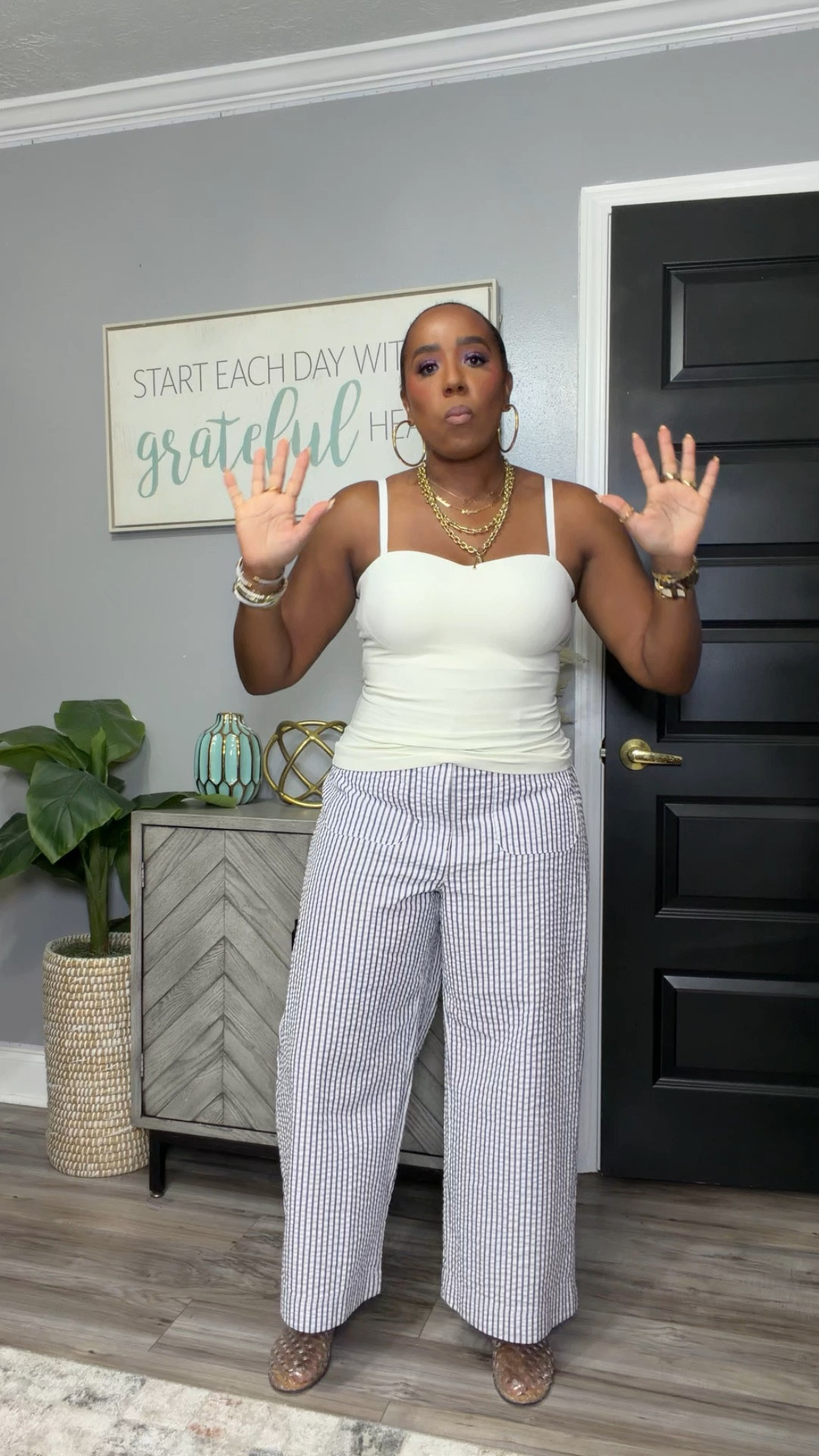 Affordable chic looks that ELEVATE your everyday style 🤍✨

This Walmart seersucker blazer is doing ALL the work — styled two ways for completely different vibes:

✨ Look 1: “Brunch in the Hamptons”
Paired with the matching seersucker trousers for a polished, put-together moment
→ Perfect for: brunch dates, church, spring events, daytime meetings

✨ Look 2: “Boss Babe on the Go”
Styled with navy wide-leg trousers for a chic contrast
→ Perfect for: work, business casual offices, conferences, networking events

Lightweight, breathable, and giving expensive without the price tag 👏🏽

SIZING REFERENCE/stats- 5’5”, 165 lbs, size 10

#walmartfashion #affordablefashion #workwearstyle #springoutfits #over40style #chicstyle #businesscasual #outfitinspo #walmartfinds #elevatedstyle 

#LTKOver40 #LTKMidsize