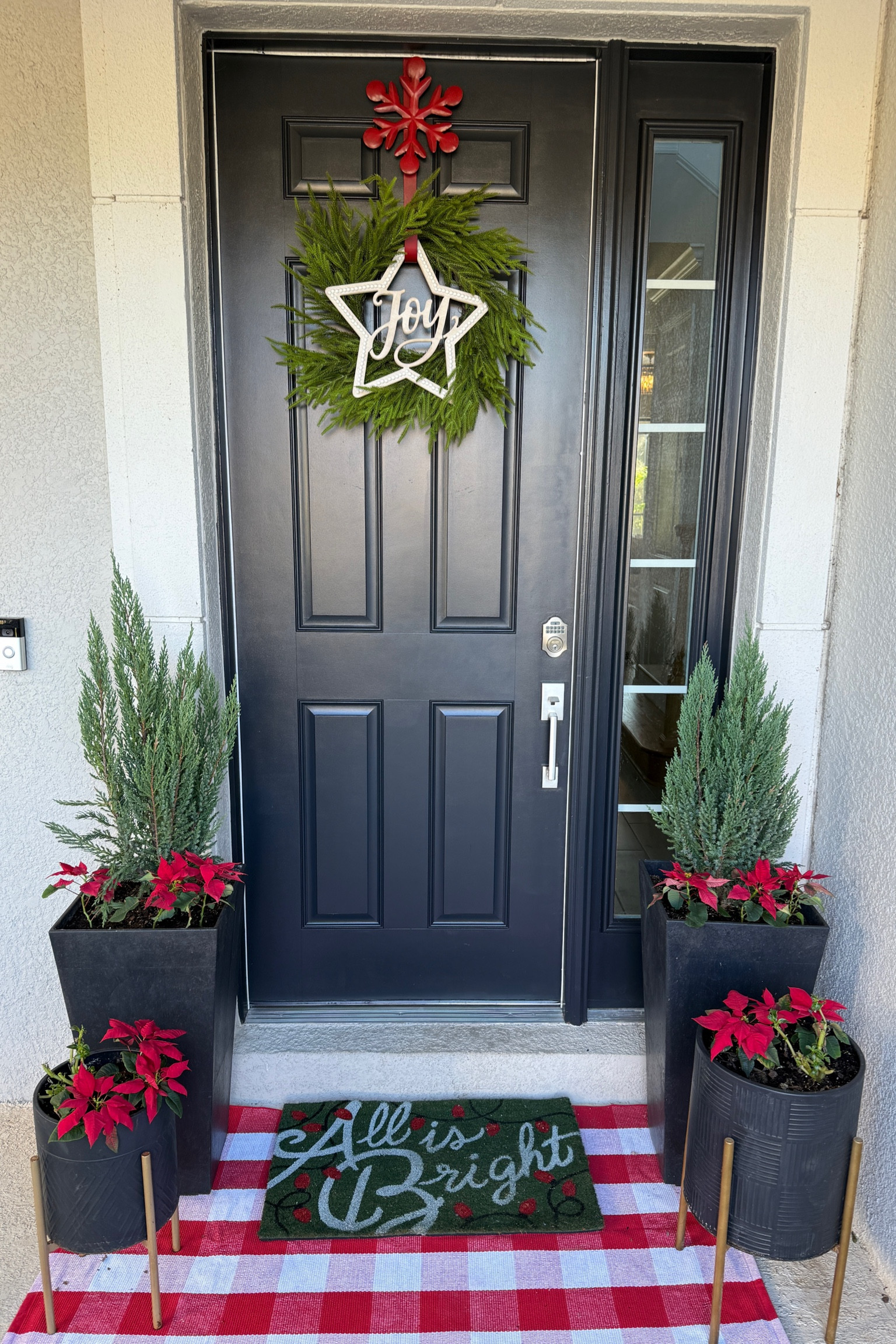 Simple Christmas Door Entryway 

#LTKHoliday #LTKSeasonal