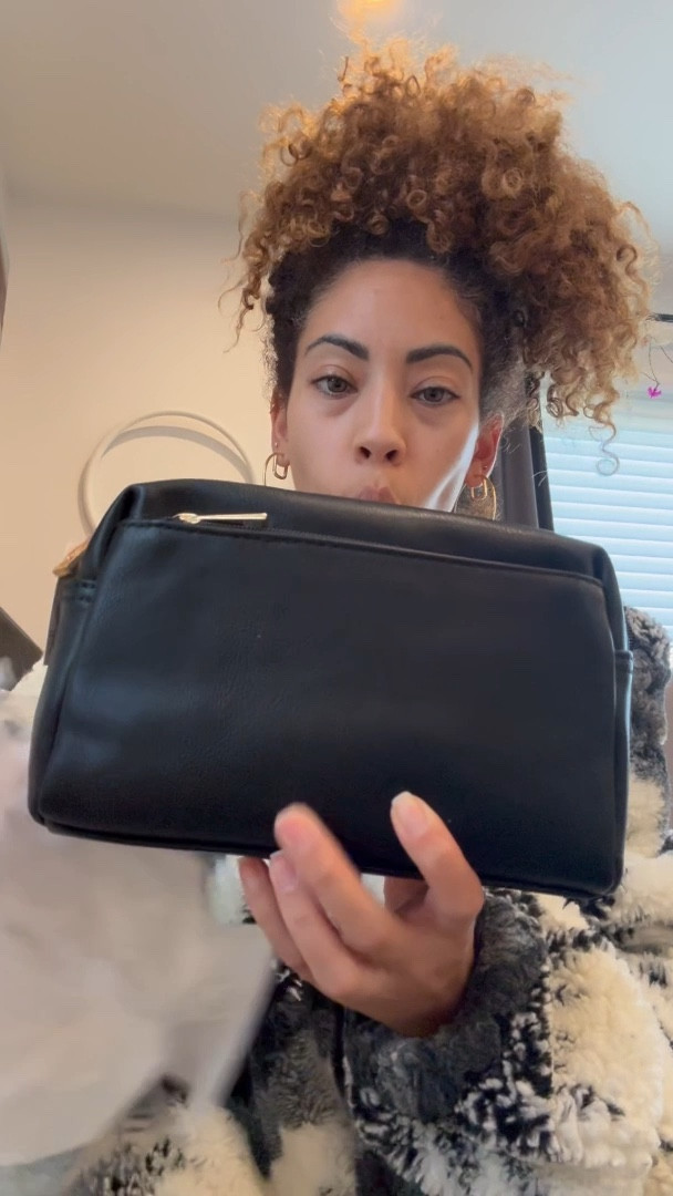 The perfect everyday little black crossbody purse for your daily essentials heart 🖤! Comes in several colors to switch up the vibe! 

#LTKootd #LTKSpringSale #LTKgrwm