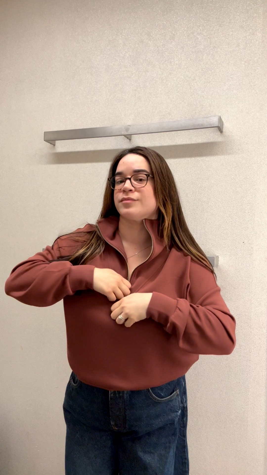 Nordstrom Sale

•Varley Hawley Half-zipper sweatshirt 
Available in red, black, beige, green, pink, blue, gray
•Free People Barrel Jeans in dark blue 

#LTKMidsize #LTKgrwm #LTKootd