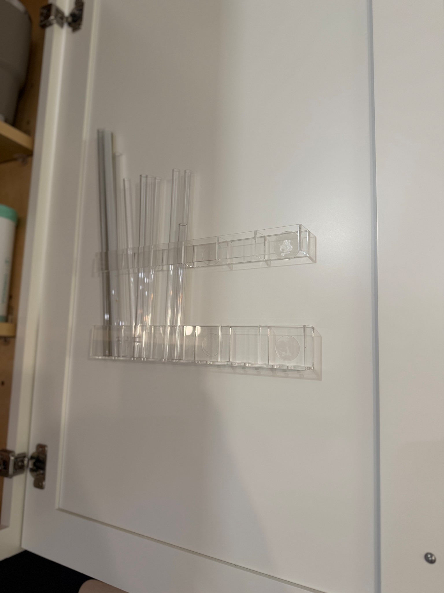 Cabinet door straw organizer🙌🏼🙌🏼

#LTKdayinmylife #LTKmomlife #LTKmorningroutine