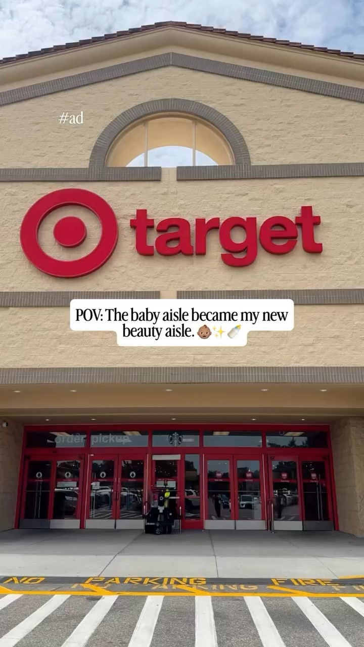 #ad| I’ve always been a little picky about the products I choose… apparently becoming a mom just gave me one more person to be picky for. 🤎

These are two diapering essentials I’d absolutely add to a Target Baby Registry. @Target @mybumbumbaby

Shop my picks below!
#target #targetpartner #bumbum #pampers